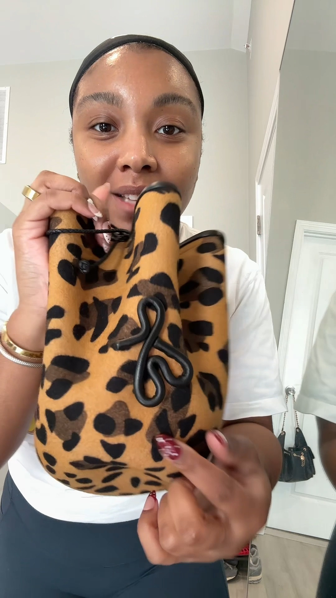 Hat bag , a 2 for 1 #itbag #trendy 

#LTKSaleAlert