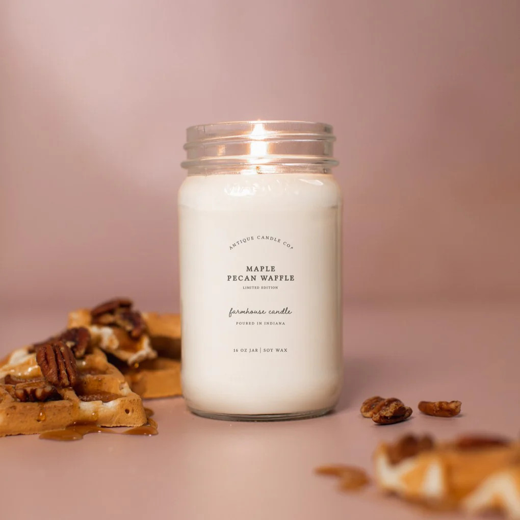 Maple Pecan Waffle 16 oz candle - Antique Candle Co.®️ | Antique Candle Co.