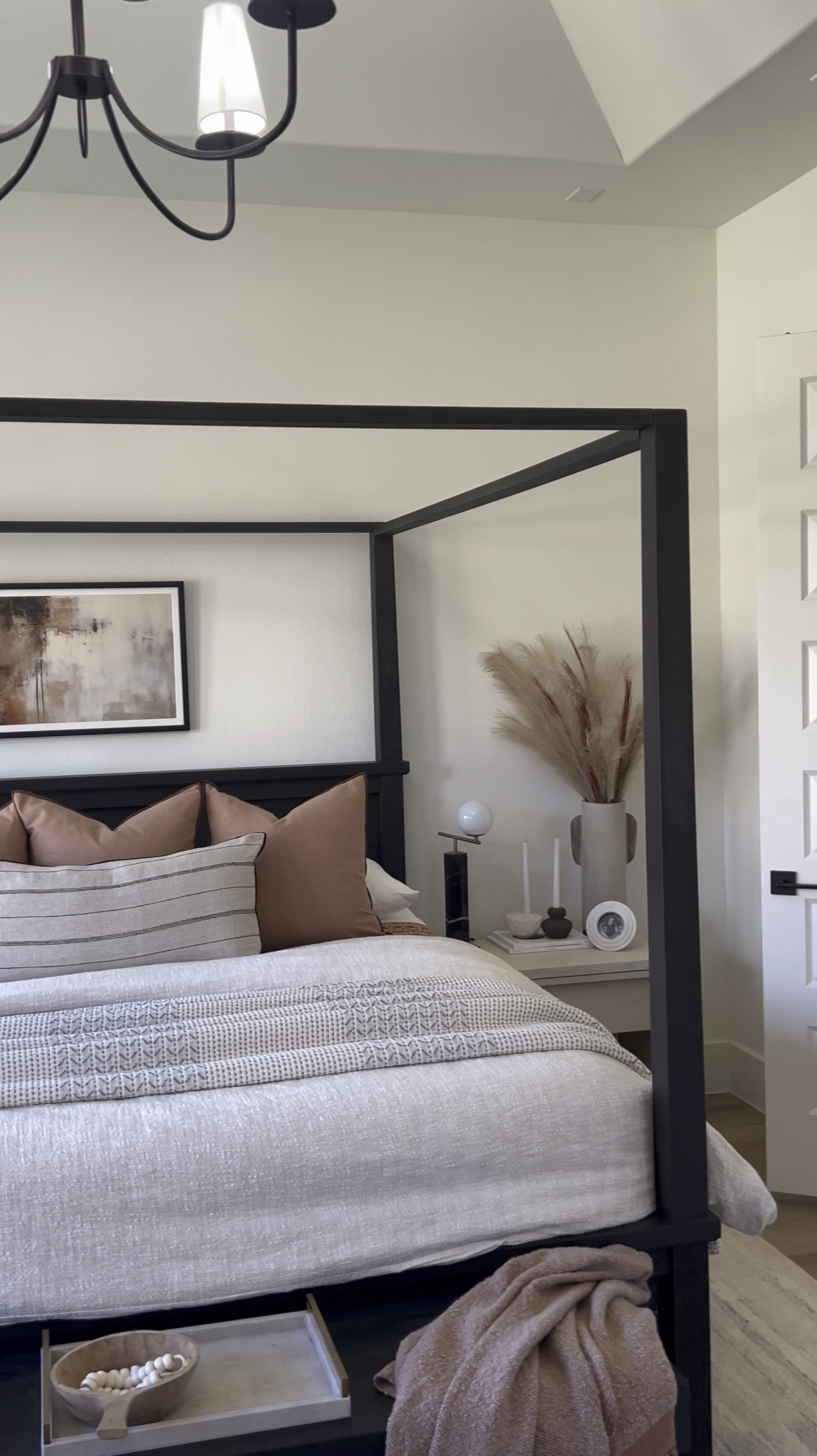 Fall cozy bedroom vibes!  Terracotta is a neutral for me!

#LTKHome #LTKSeasonal