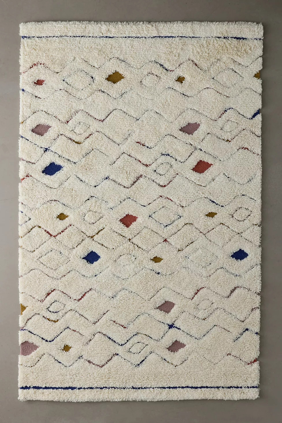 Camden Diamond Shaggy Wool Rug | Urban Outfitters (US and RoW)