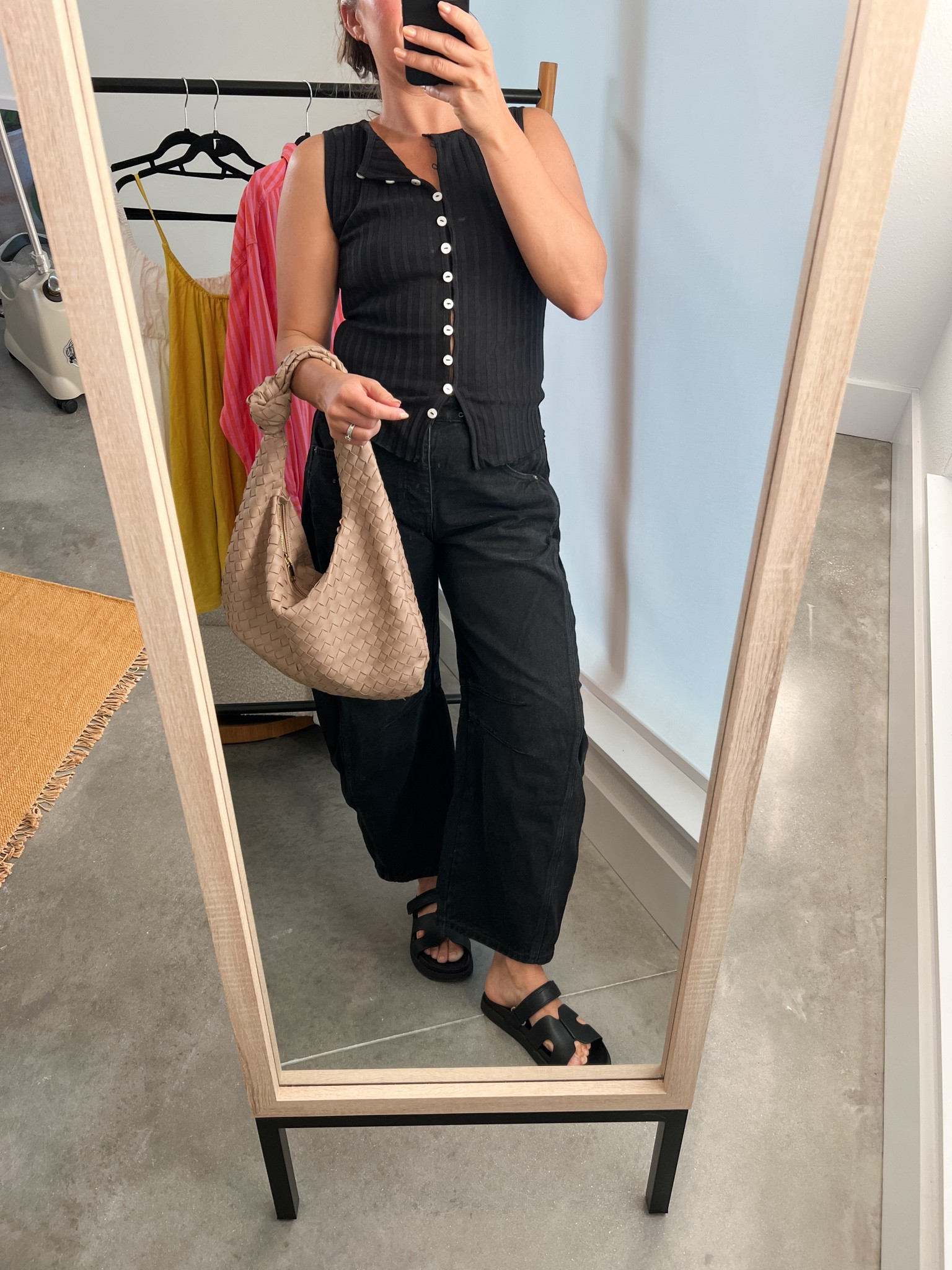 Feeling my all black fit today! 🖤

#LTKFindsUnder100