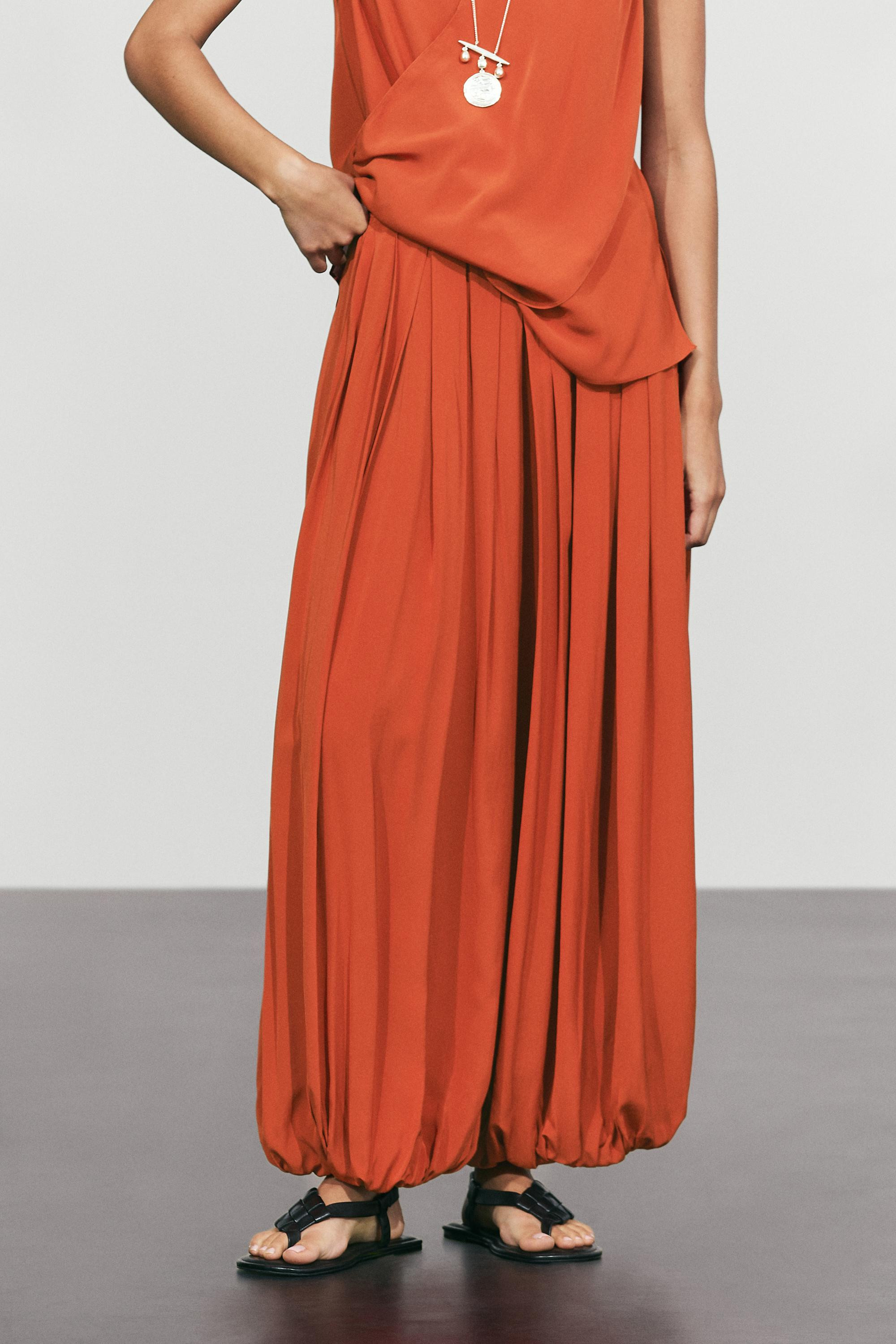 Pleated sarouel trousers total look | Massimo Dutti US