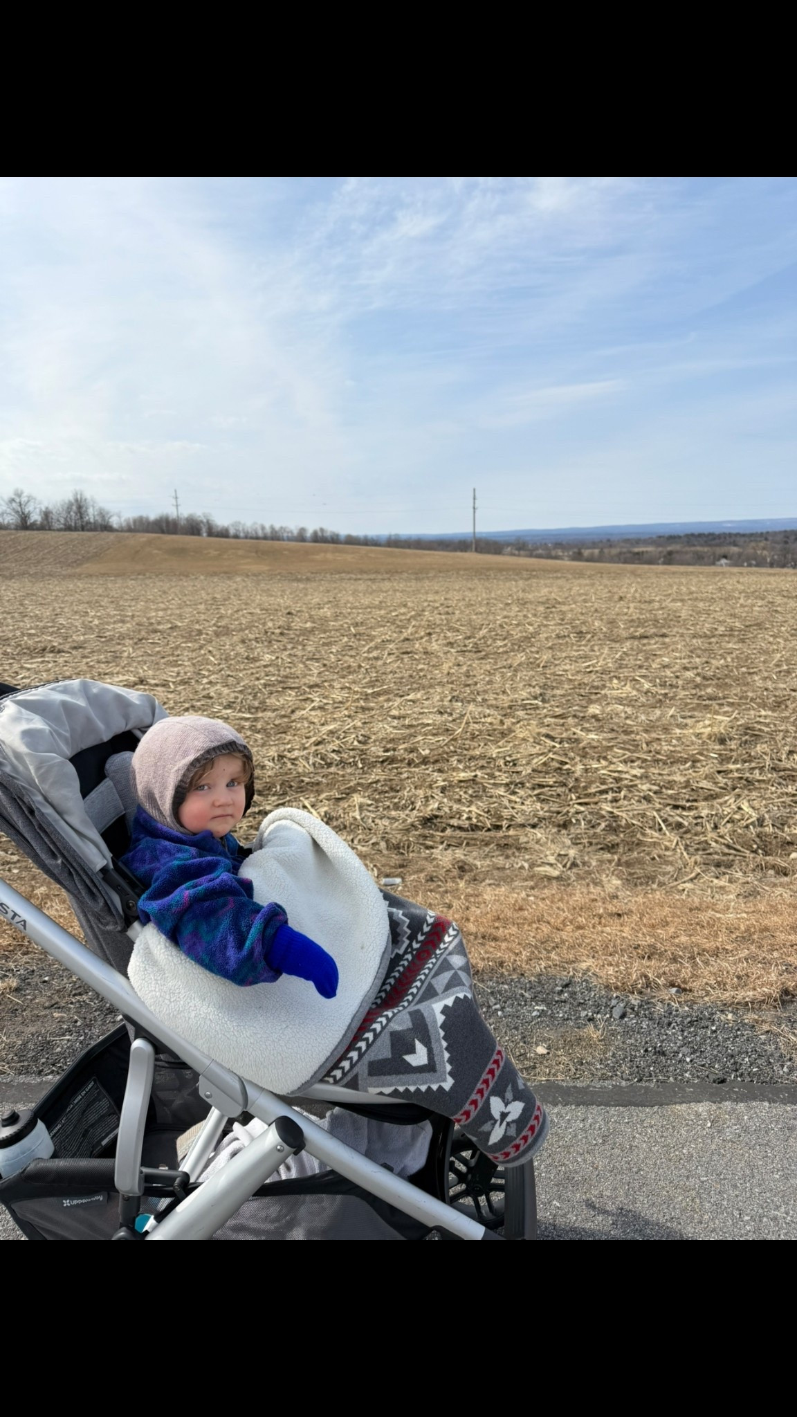 Balaclava from Zara and the Pendleton blanket 🤌 perfect for the windy or chilly days 

#LTKKids #LTKStyleTip #LTKBaby