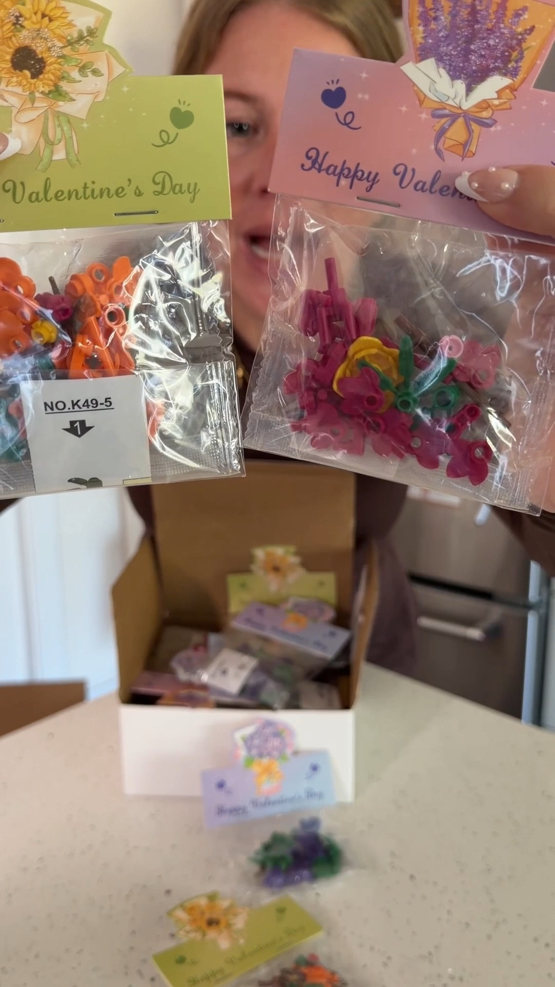 Classroom kids Valentine’s ideas - flower building blocks #kidsvalentines #valentinesday #classroomvalentines

#LTKKids