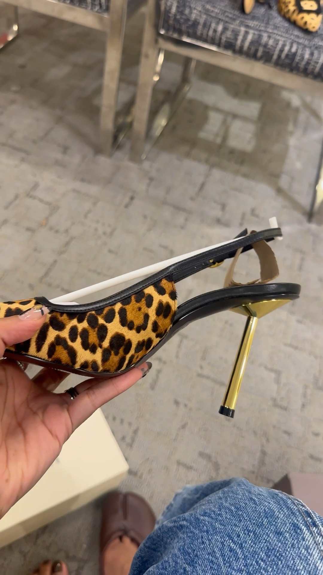 The perfect pumps for under $50 🤯 Too good not to share. They are comfy and chic and go with everything. Can easily transition from corporate to casual to date night. Mine fit true to size. 

#LTKWorkwear #LTKFindsUnder50 #LTKSaleAlert