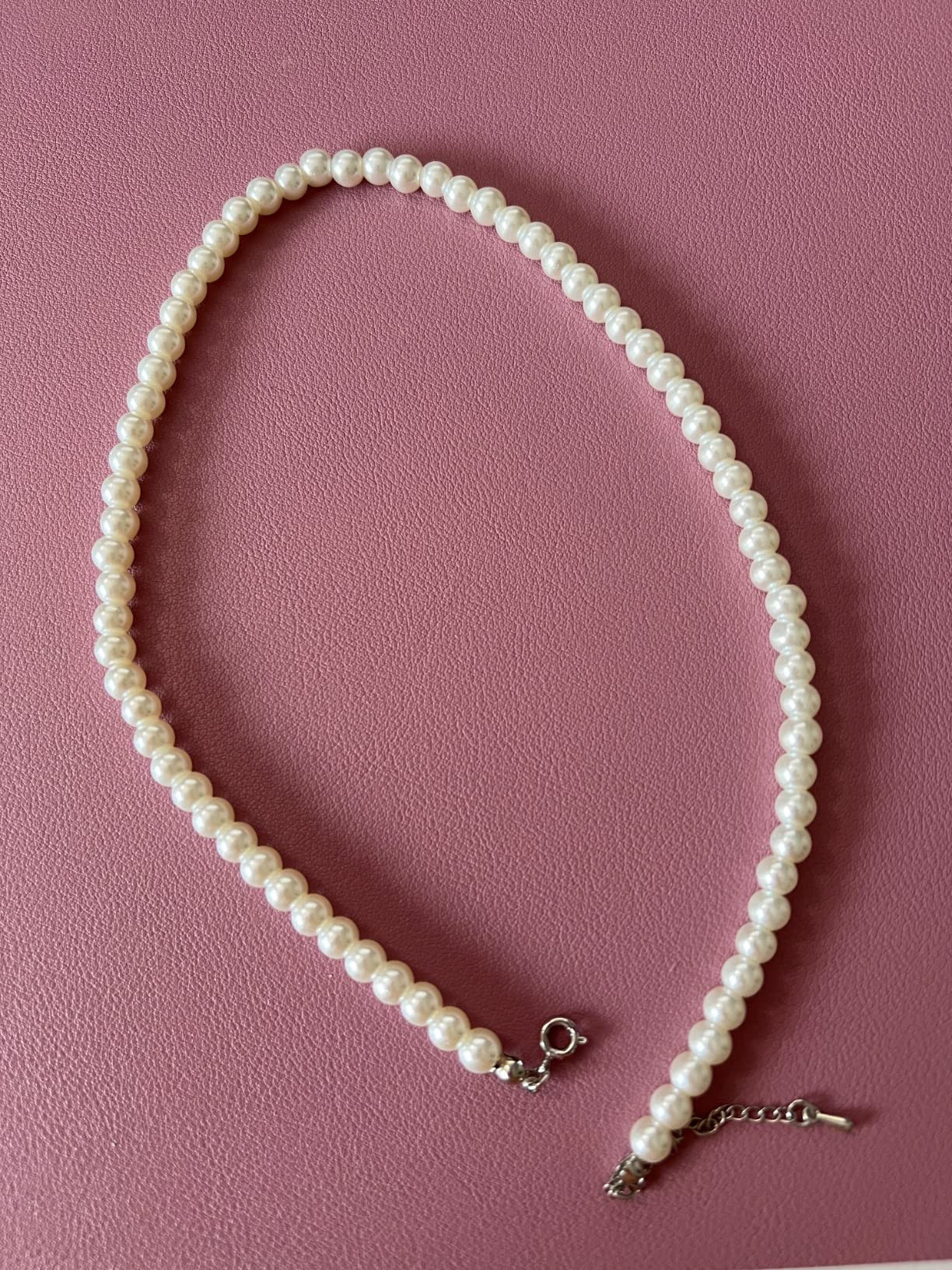 BABEYOND Round Imitation Pearl Necklace Wedding Pearl Necklace for Brides       
Material: Simula... | Amazon (US)