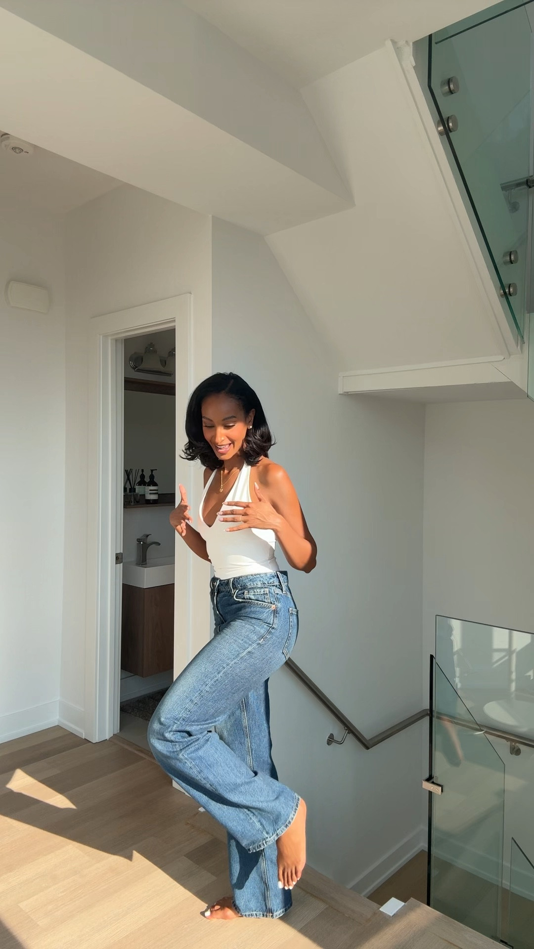 Perfect jeans for the Fall 🍁🍂 #jeans #jeansforfall 

#LTKcanada #LTKstyletip #LTKjeans