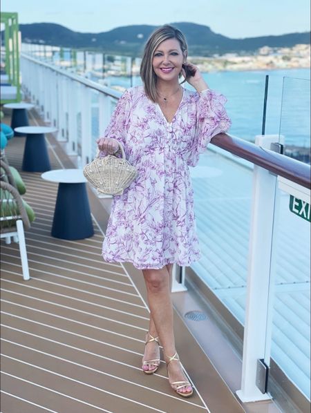 In St. Kitts tonight! We’re on the Icon of the Seas cruise! 

Omg! On sale now! This cute dress! The backdrop ain’t bad either 😂20perc off!! 

Only $28! Stretchy at the waist and has pockets! ￼I’m wearing an XS

Xo, Brooke

#LTKFestival #LTKSeasonal #LTKtravel