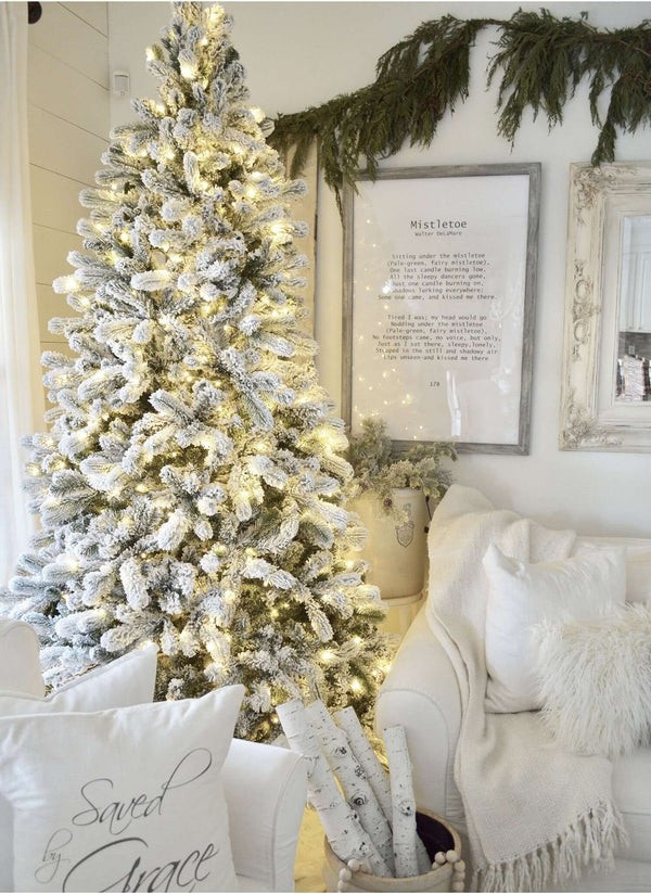 6.5 Foot King Flock Artificial Christmas Tree 600 LED Lights | King of Christmas