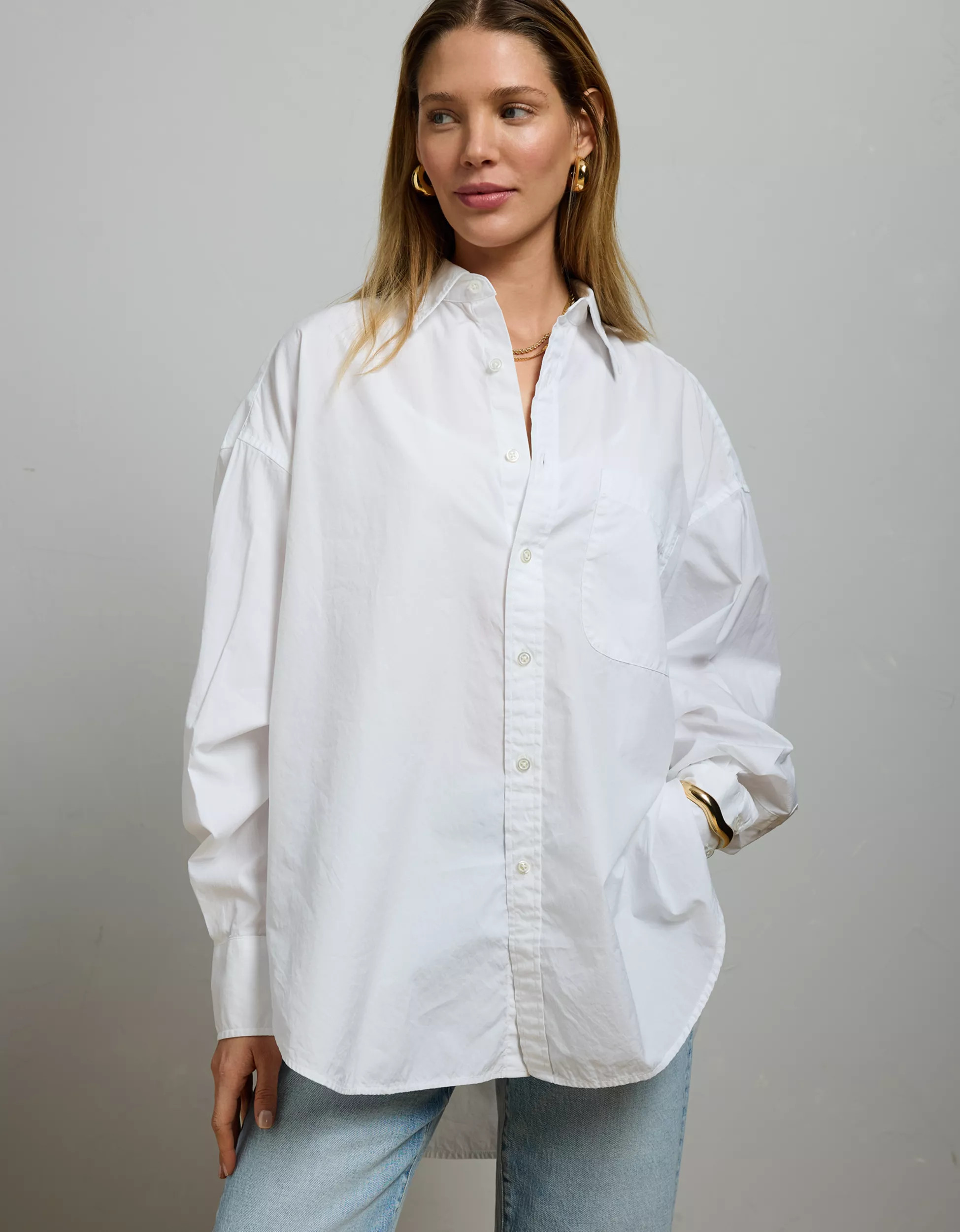AE77 Premium Poplin Boyfriend Shirt | American Eagle Outfitters (US & CA)