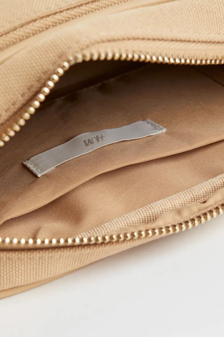 New ArrivalShoulder bag in canvas with faux leather details. Detachable, adjustable shoulder stra... | H&M (US + CA)