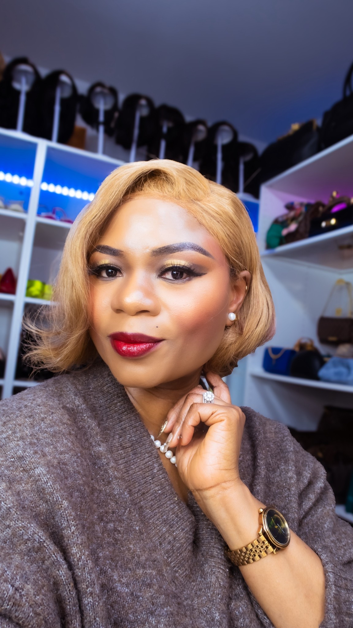 Full face makeup products.

#LTKgrwm #LTKmorningroutine #LTKBeauty