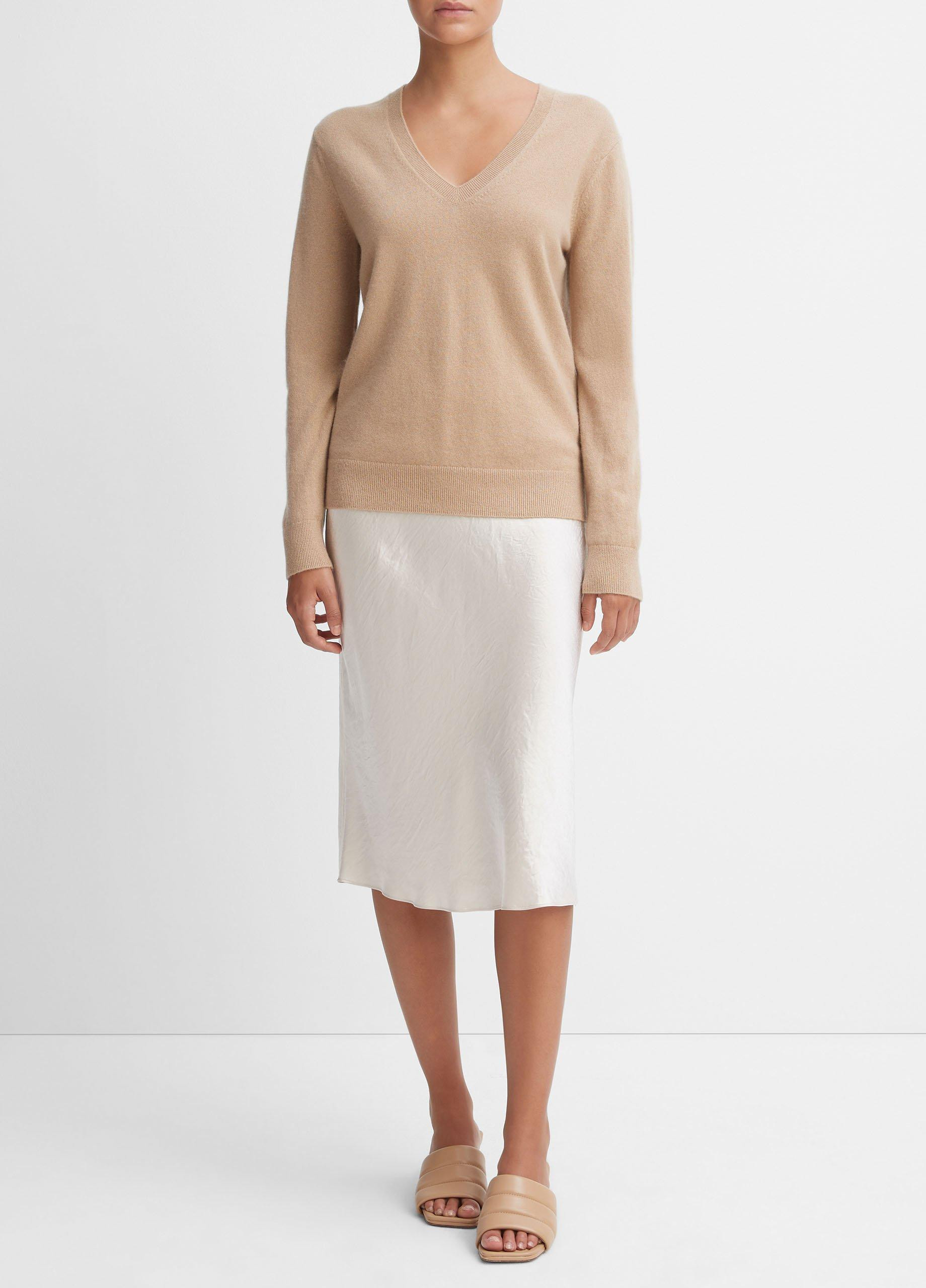 Women's Cashmere Weekend V-Neck Sweater, Camel, Size XXS Vince | Vince LLC