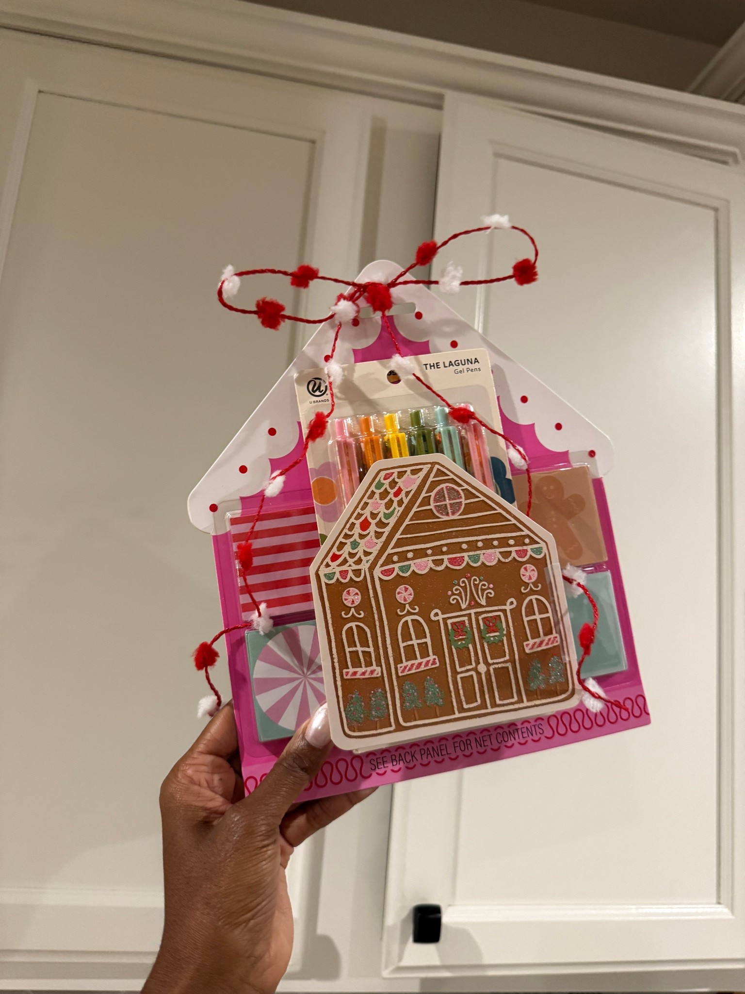 Such an easy and fun admin/teacher gift idea 

#LTKHoliday #LTKmomlife #LTKKids