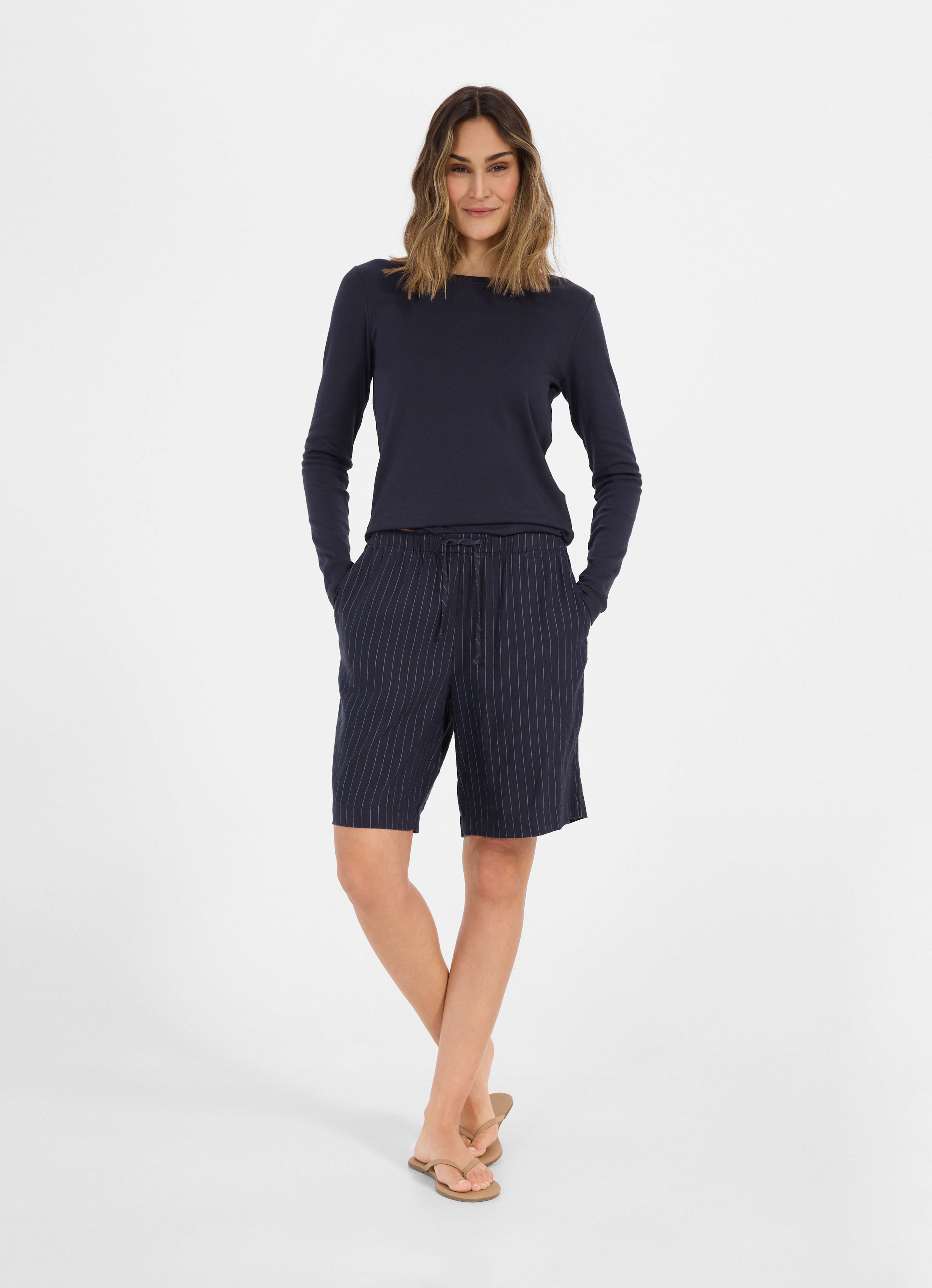 Leinen - Bermuda Inka in Blau | Bermudas online kaufen bei JUVIA | Juvia DE