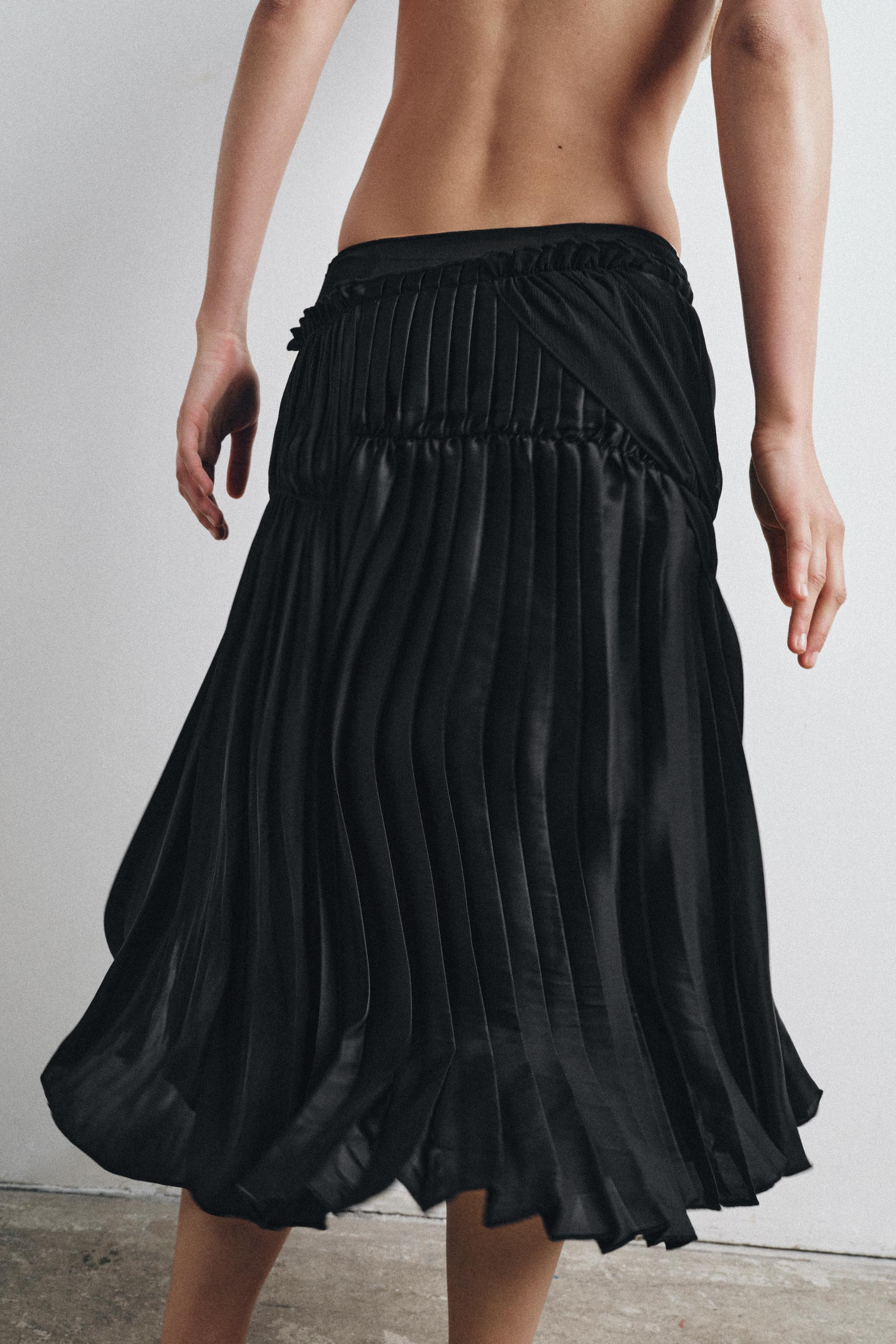 COMBINATION PLEATED MIDI SKIRT | Zara US