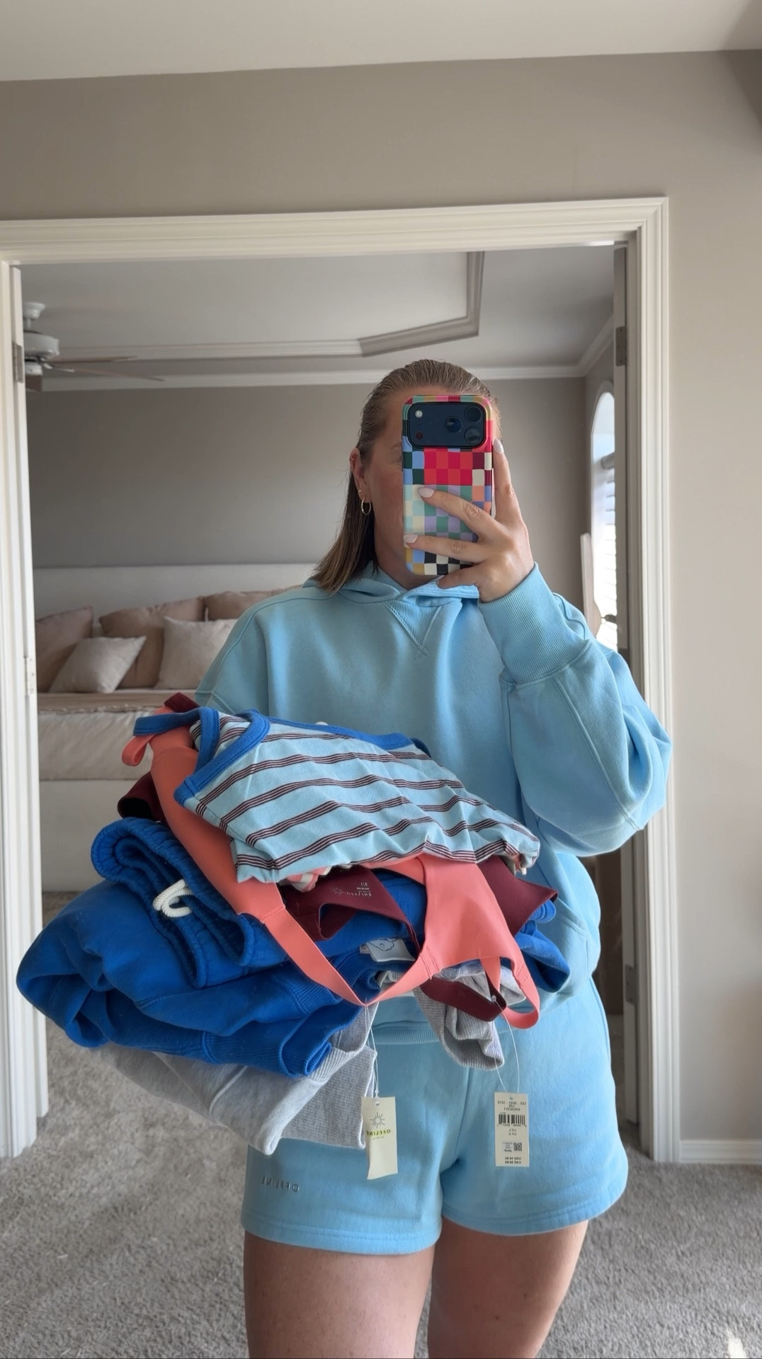 Spring Aerie Try On 🛍️☁️🌸 Size details below! ⬇️ 

Tanks: Medium
Sports Bras: Large 
Shorts: Medium
Denim Short: 29
Hoodie: Medium
Crew Necks: Small 

Size 10 | M\L | 5’4” 

#LTKootd #LTKMidsize