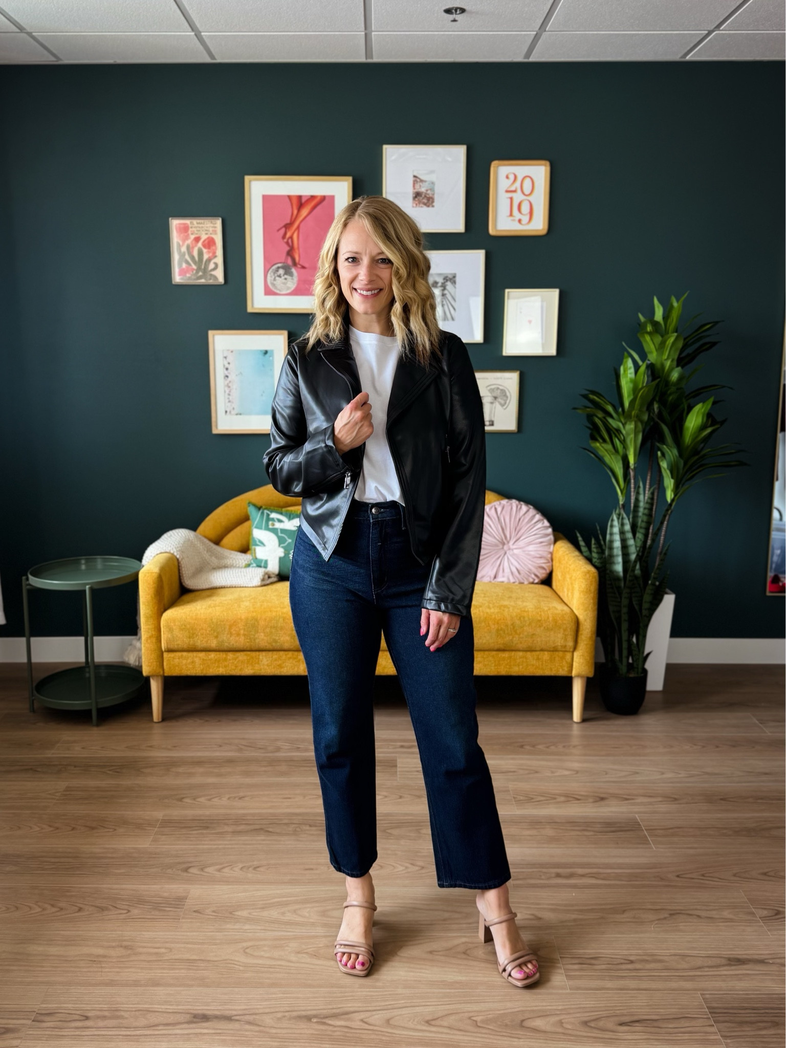 Loving this @walmartfashion outfit!  #walmartpartner #walmartfashion 

Xs in the jacket, xs tee and size 2 jeans!  

#LTKStyleTip #LTKSeasonal #LTKFindsUnder50