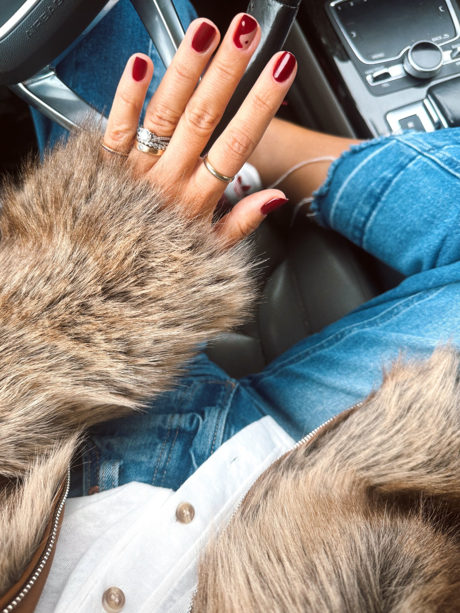 Holiday nail refresh with Ella + Mila and CVS! 

#LTKBeauty #LTKHoliday #LTKGiftGuide