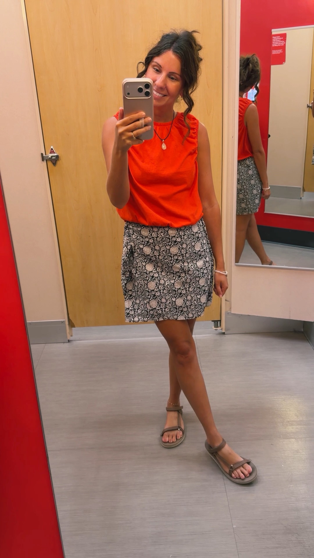 cute little 100% cotton $25 skirt styled 3 ways!!

Outfit 1: skirt is size xs, black button front tee is size xs (also 100% cotton!), teva sandals are size 6. 

Outfit 2: skirt is xs, cream tee is small and sandals are 6.

Outfit 3: red tank is size xs and the skirt is size xs. My sandals are size 6.

My necklace is thrifted so linked similar!

#LTKPetite #LTKgrwm #LTKootd