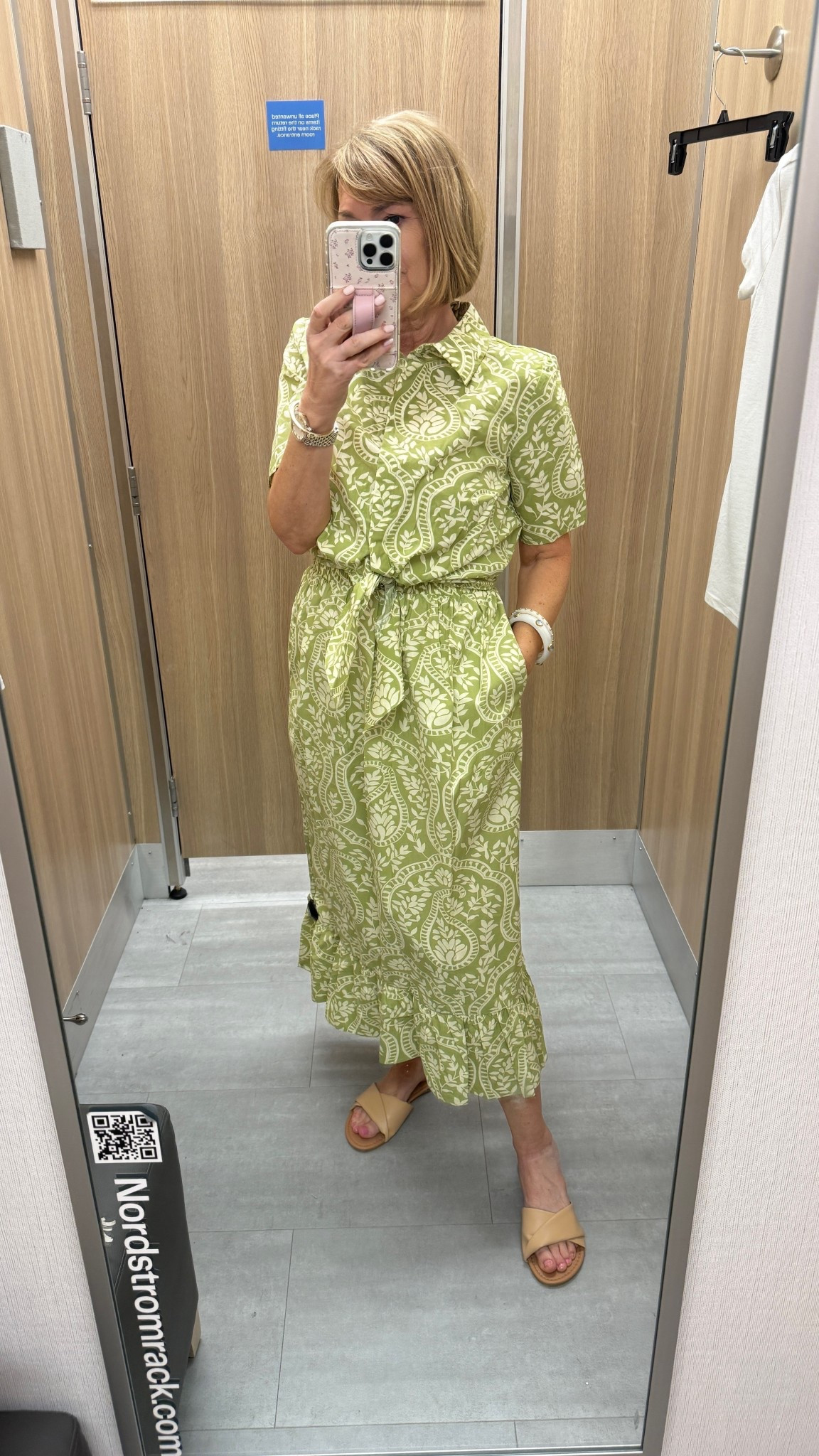 Mother’s Day Outfit! 🌸 Mix and match or wear these pieces together for a carefree spring and summer look. Lightweight and crisp cotton skirt and blouse. 


#LTKOver40 #LTKMothersDay #LTKSaleAlert