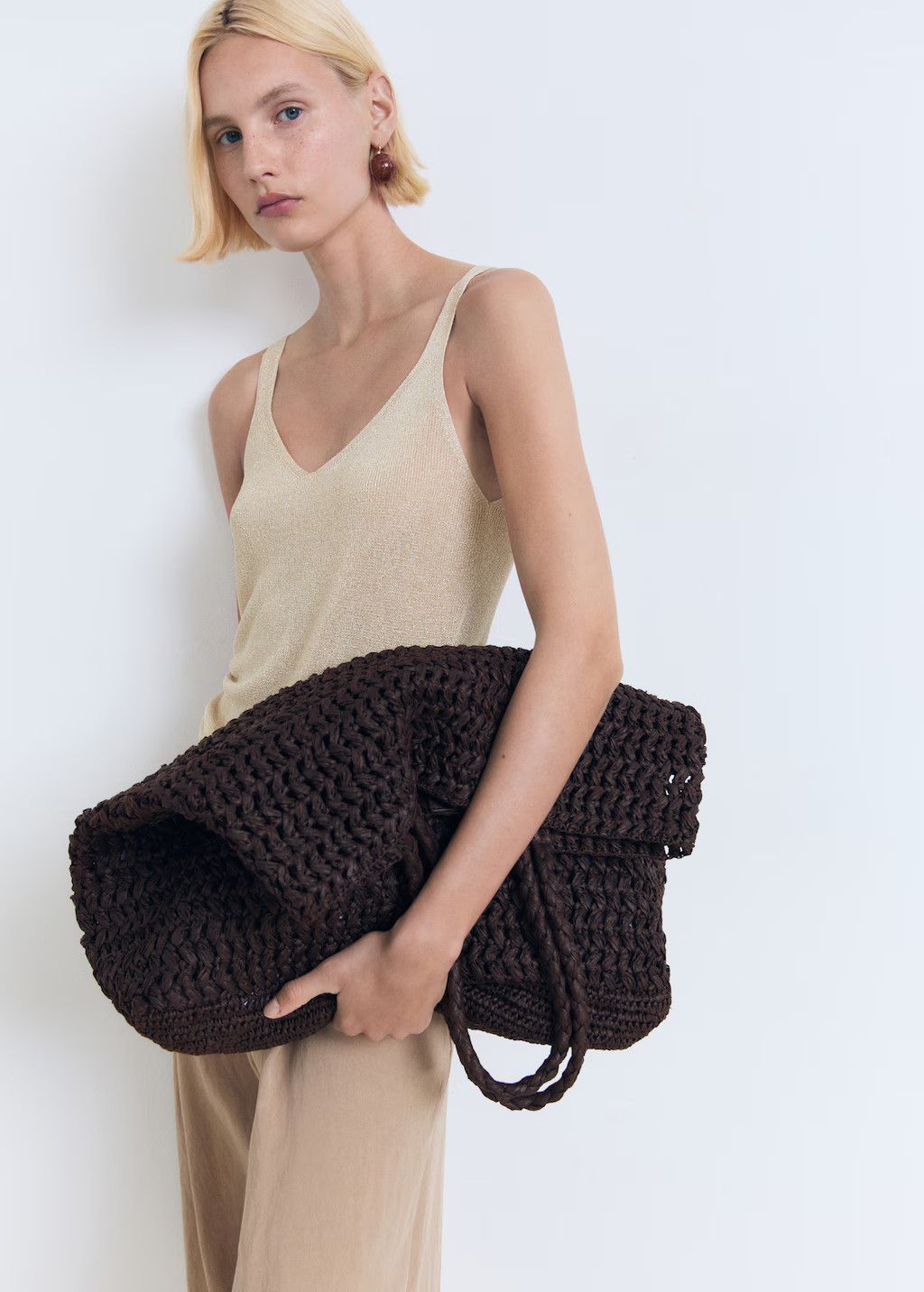 Lurex knitted V-neck top - Women | MANGO United Kingdom | MANGO (UK)