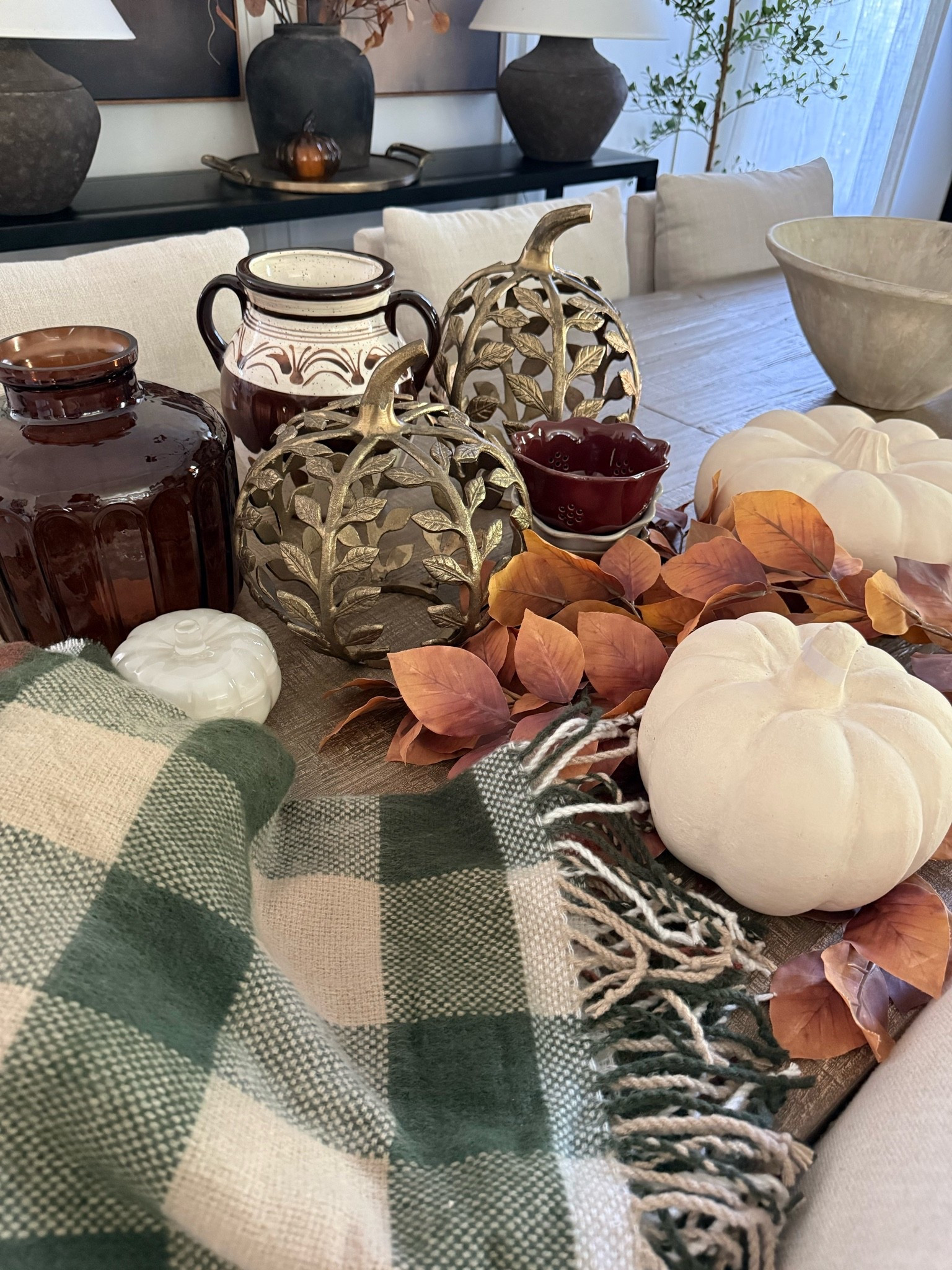 Target fall haul 🤎🤎
Love it all, especially the brass pumpkin cage✨
Home decor
Fall ready home 
Affordable home

#LTKfall #LTKhome