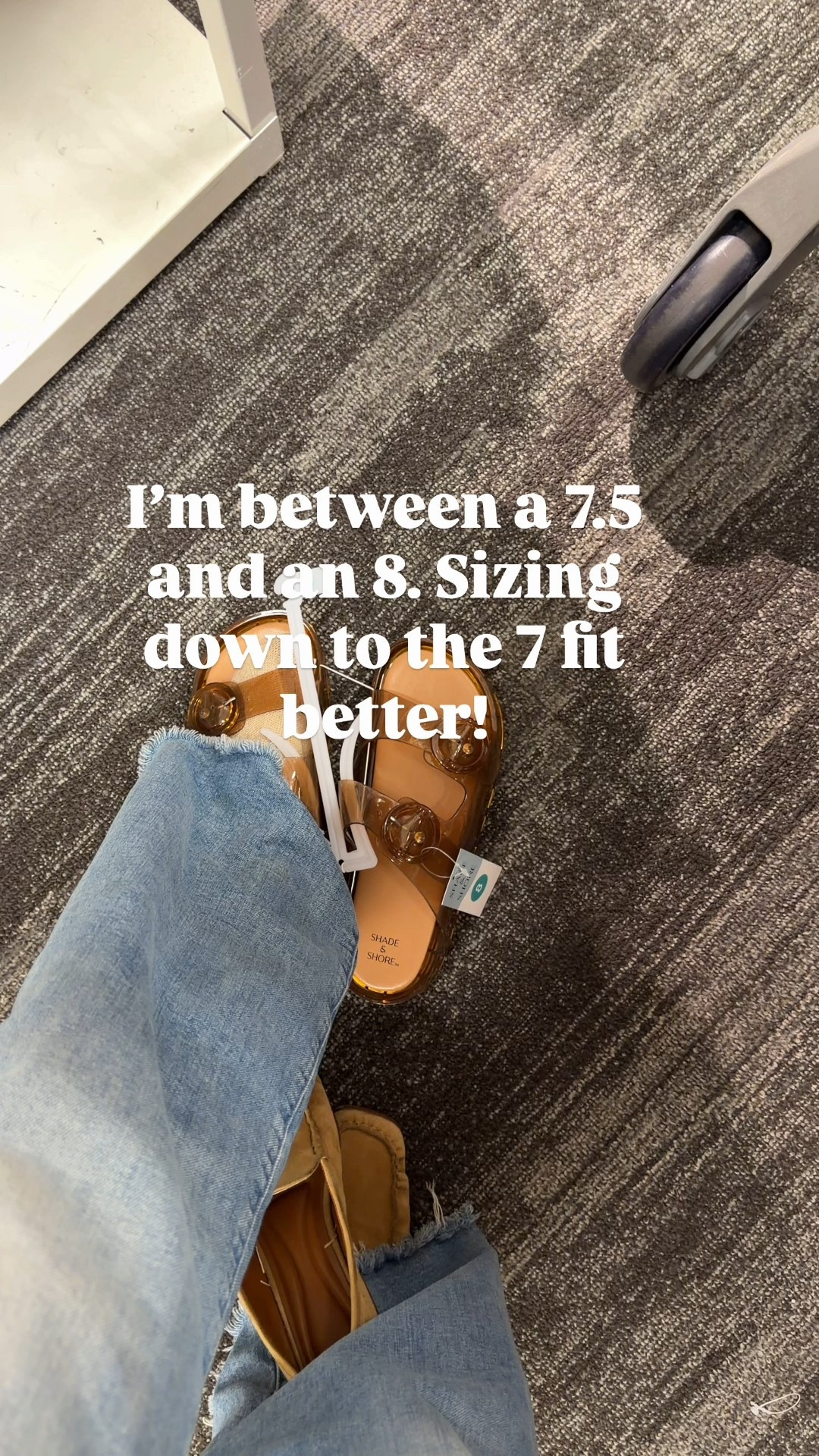 Jelly sandals! Compare with $75 ones! 