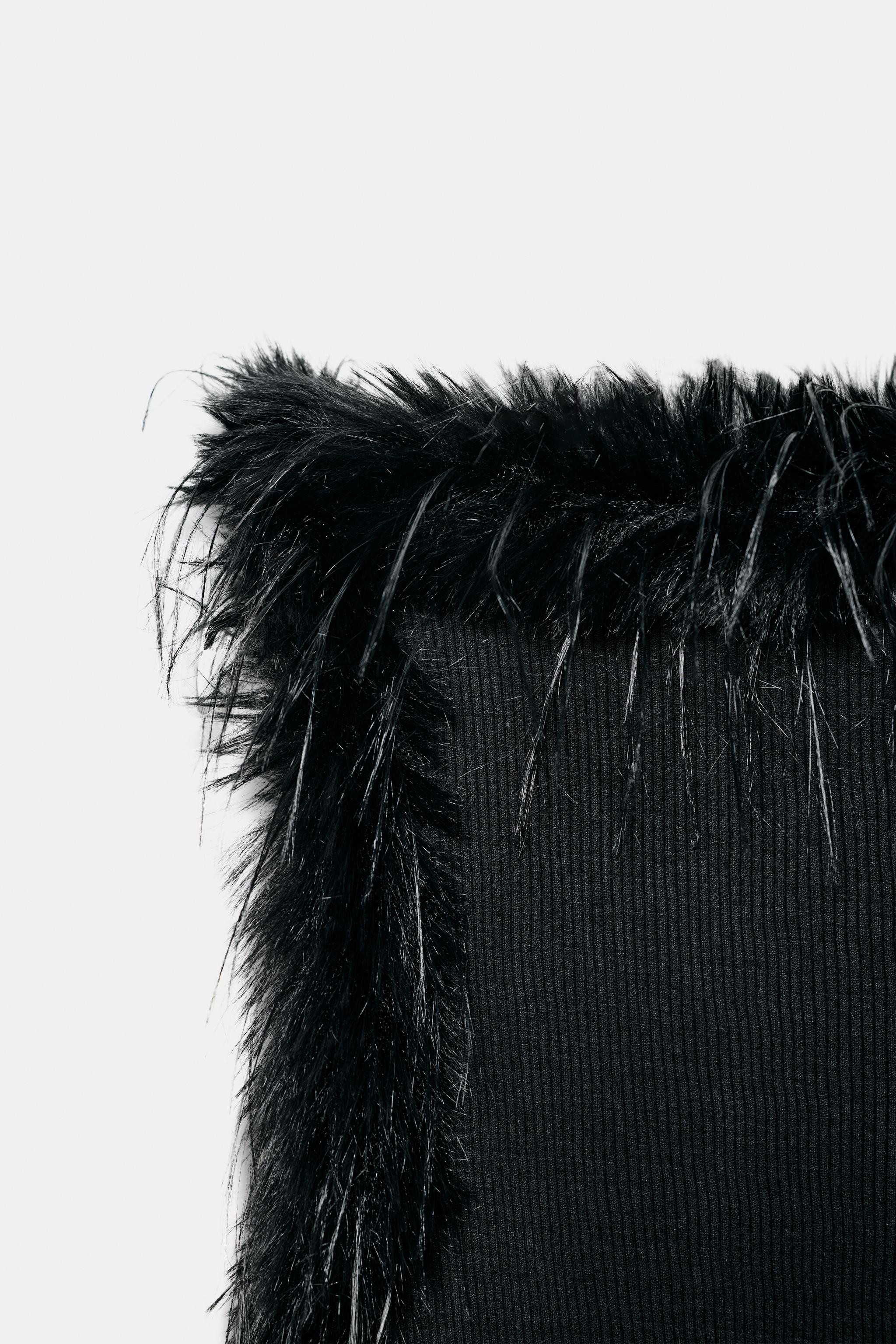 FAUX FUR RIBBED HALTER TOP | Zara US