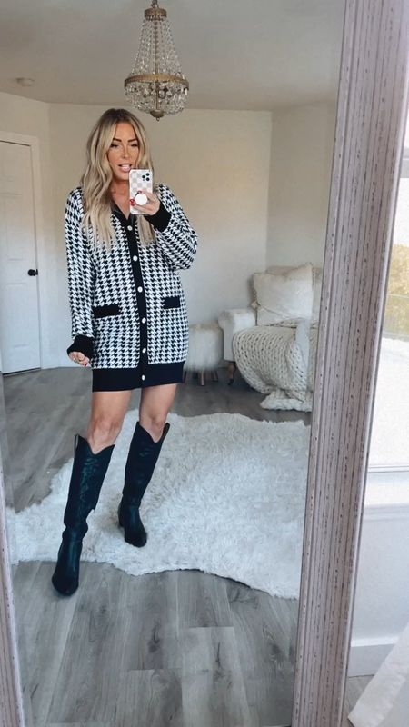 Blazer fits TTS, but for this fit I sized up to a large for this fit in video. Boots fits TTS. Sherpa Ugg tazz. Friendsgiving. Fall fashion. 
Pullover. Holiday party. Thanksgiving outfit. Sale 




#LTKGiftGuide #LTKCyberWeek #LTKHoliday