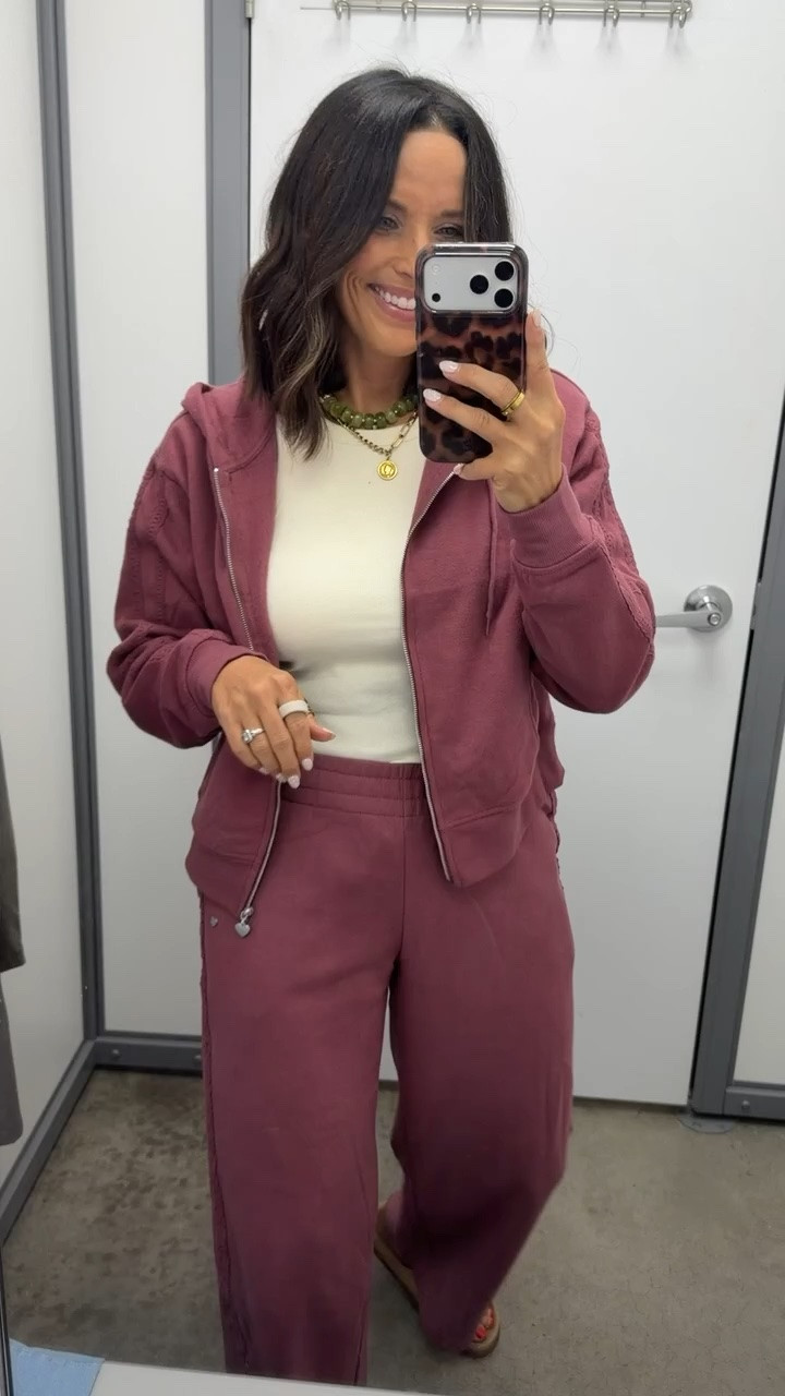 This Walmart set is SO good!!! the little details make it look way more expensive than it is!

#walmartfinds #walmartfashion #walmartstyle #affordablefashion #fallfashion #casualstyle #ltkcreator #ltkfashion