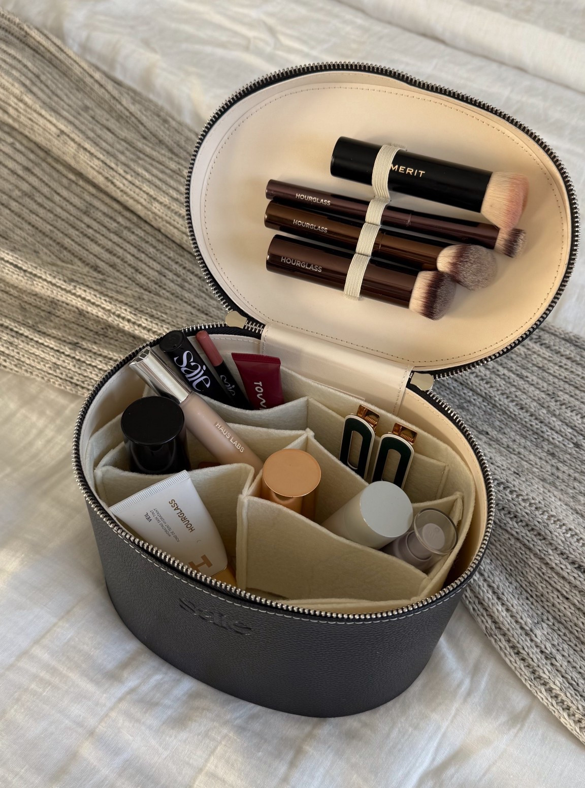 what’s in my makeup bag 🤍 all products I adore & wholeheartedly recommend x

#LTKBeauty #LTKgrwm #LTKselfcare