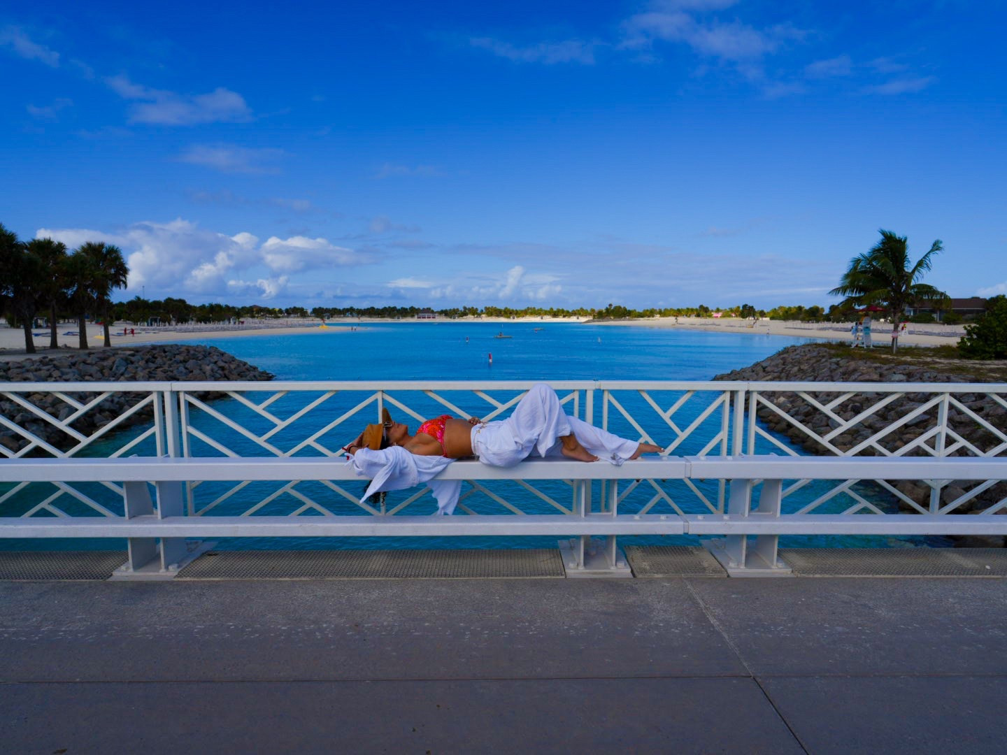 This @aerie set was perfect for my cruise day in the Bahamas with MSC!
#bahamas #travel #aerie #aeriereal #bikini #swim 

#LTKFindsUnder50 #LTKStyleTip #LTKTravel