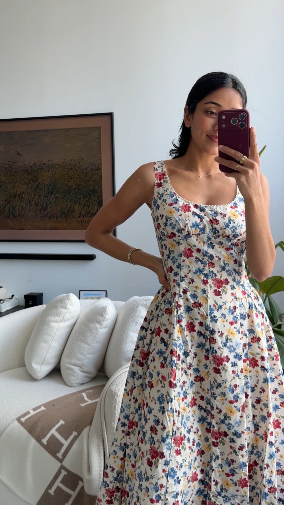 Ignoring the fact that there’s still snow on the ground in New York and sharing my latest @abercrombie  spring order 🌸 I am wearing a size small in the first dress, this one is part of their “bra free collection” and a size xs in the rest. 