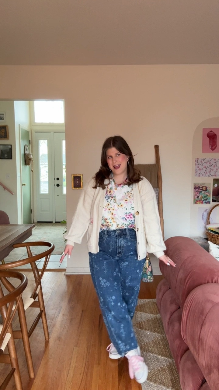Flower outfit forever! Barrel jeans & floral top

#LTKootd #LTKgrwm #LTKPetite