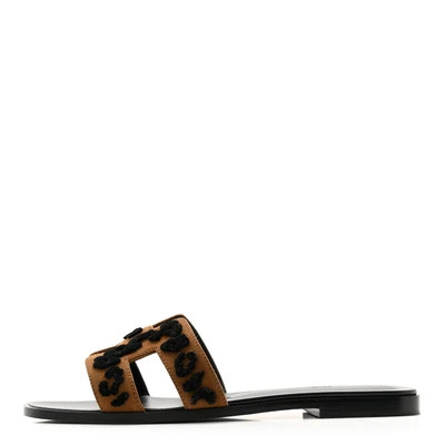 Suede Goatskin Tufted Leopard Womens Oran Sandals 39 Brun Fume Black | FASHIONPHILE (US)