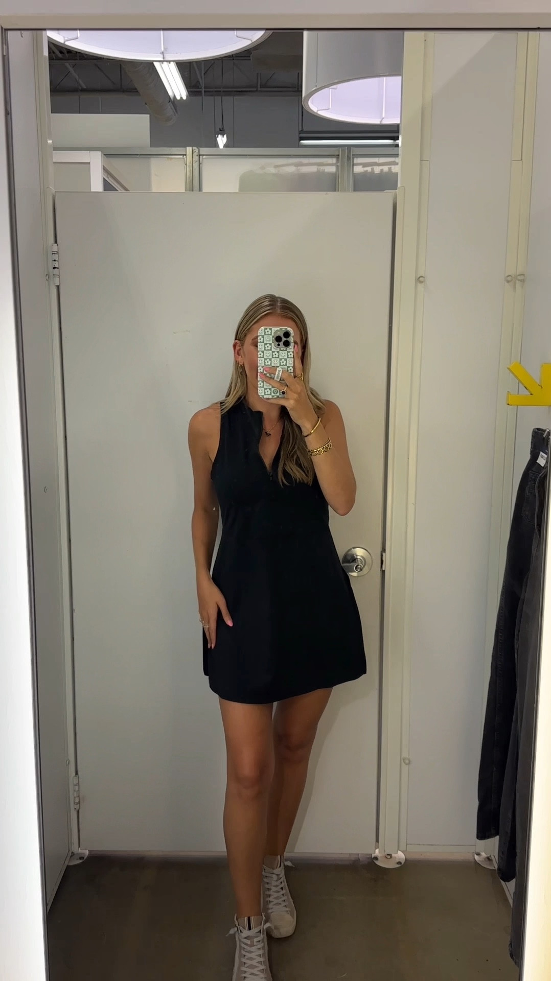 Old Navy activewear dress! This would be great for pickleball or a golf day! It's super comfortable and so flattering! I'm wearing a size small. 

Activewear
Activewear Dress
Athletic Outfit  
Old Navy 
Moreewithmo

#LTKActive #LTKFindsUnder50 #LTKFitness