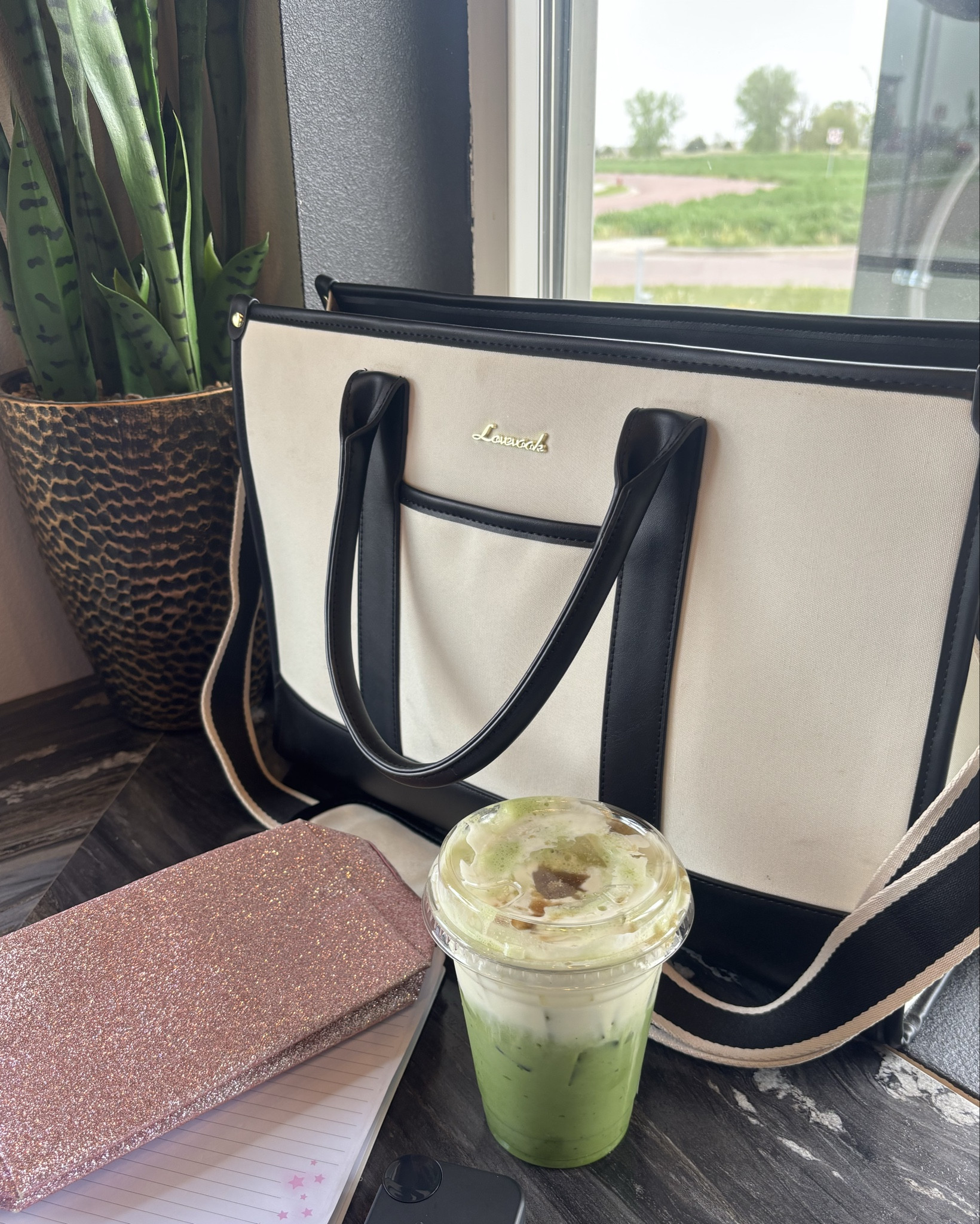coffee shop vibes as a midsize girly who likes to dress cute & comfortable these days ♠️🍵🏁🪴🐈‍⬛

#LTKBeauty #LTKootd #LTKMidsize