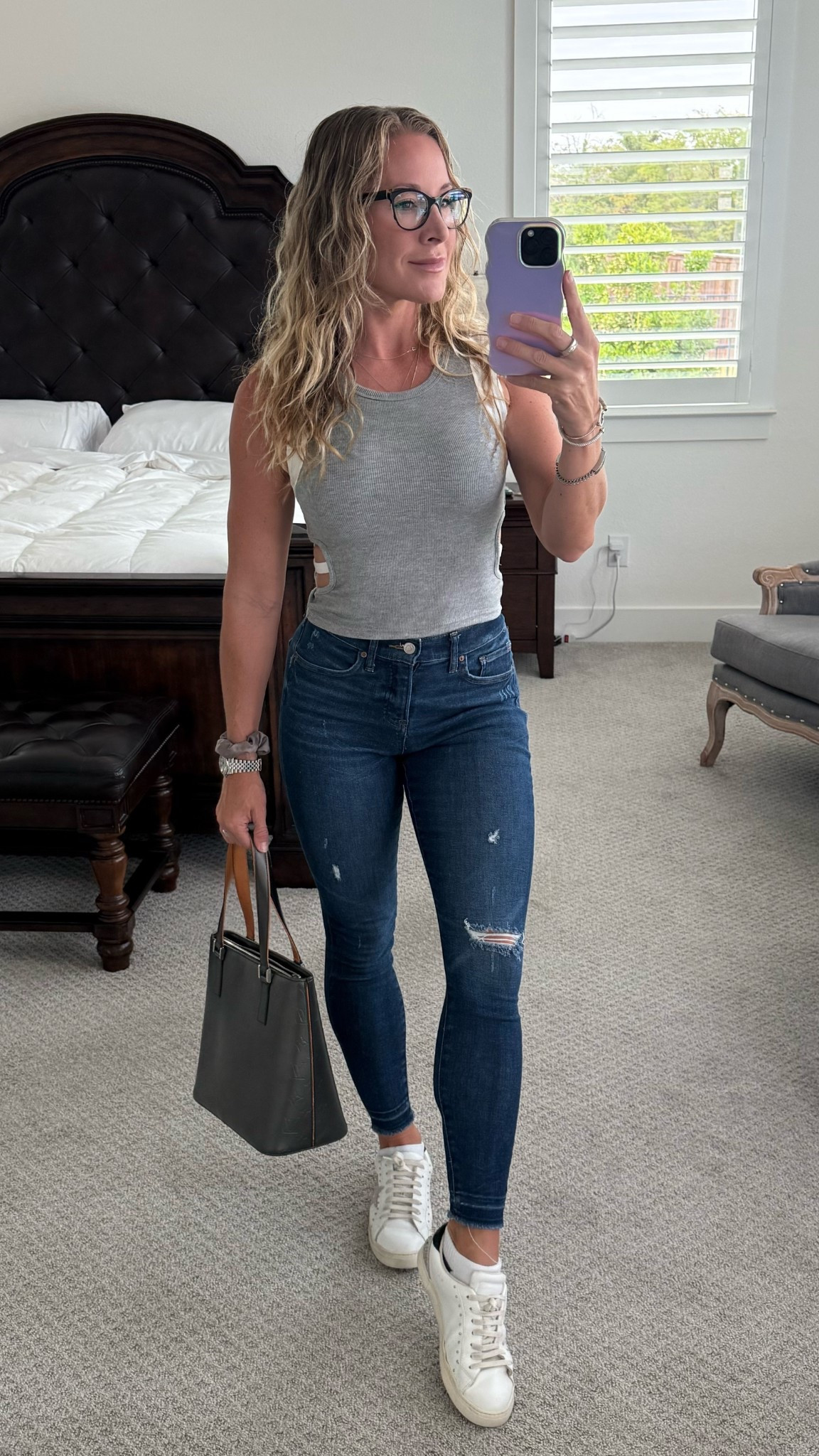 🤍🩶🤍🩶🤍

#LTKSeasonal #LTKOver40 #LTKActive