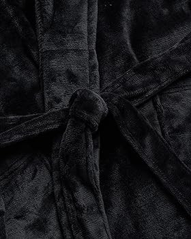 Eddie Bauer Mens' Plush Bathrobe- Soft Fleece Spa Bath Robe with 2 External Pockets and Belt for ... | Amazon (US)