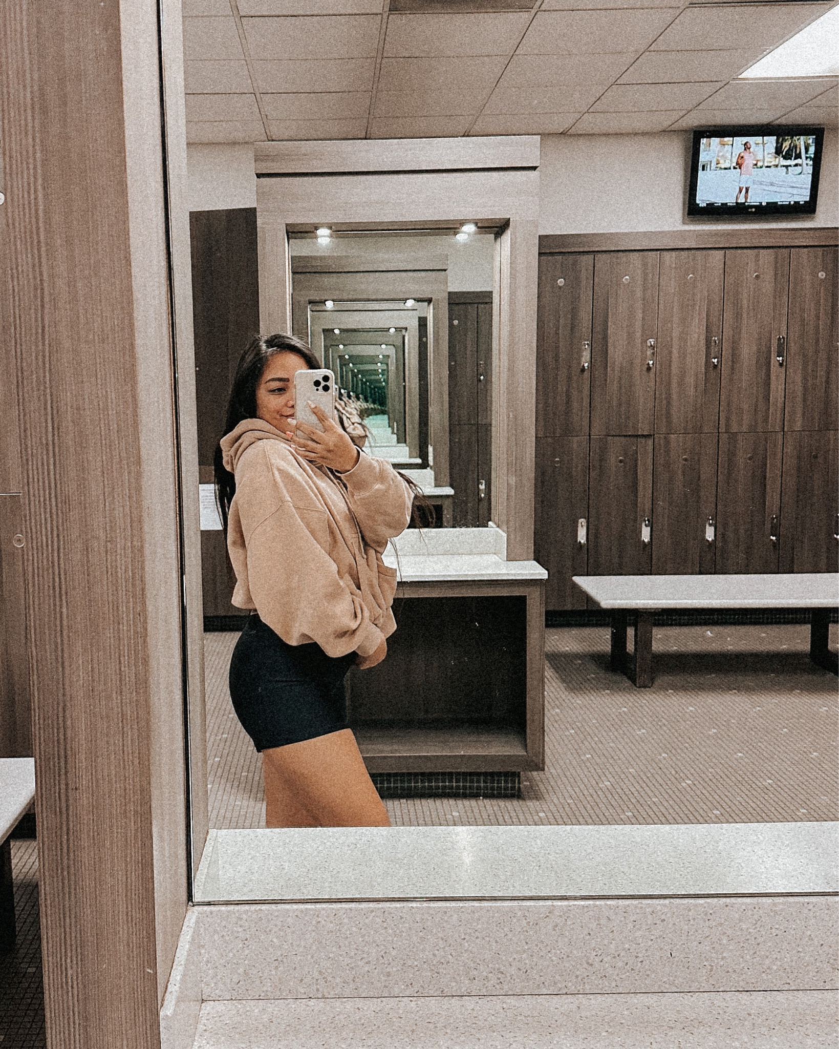 My favorite gym coverup hoodie from Nike 👌🏼 comes in multiple colors, wearing size Medium

#LTKunder50 #LTKstyletip #LTKfit