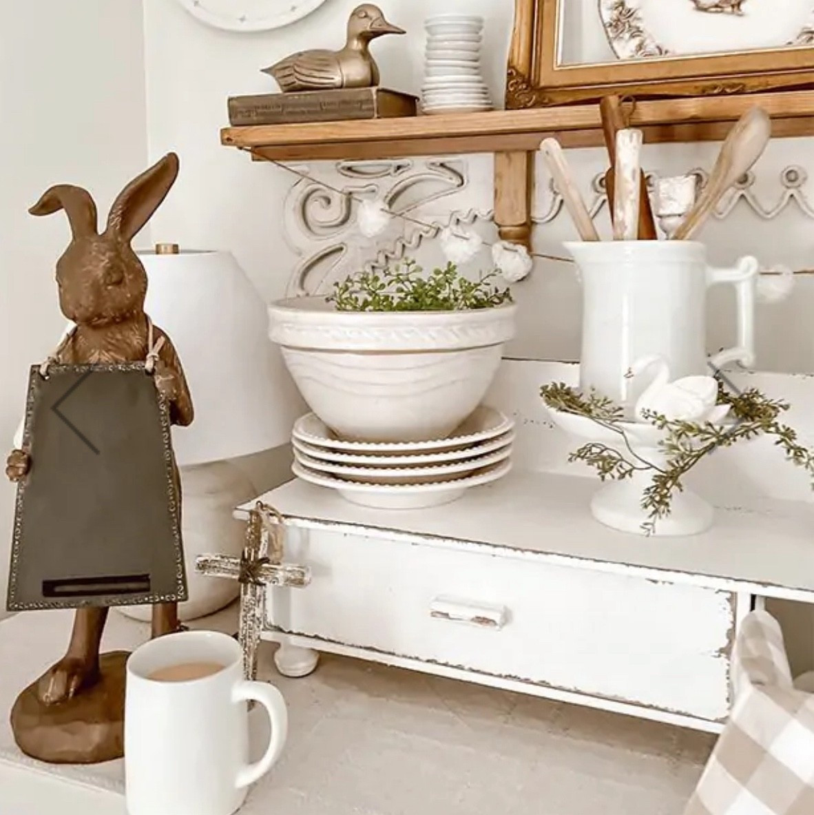 Love this chalkboard bunny!
Home sweet homee


#LTKHome #LTKSeasonal