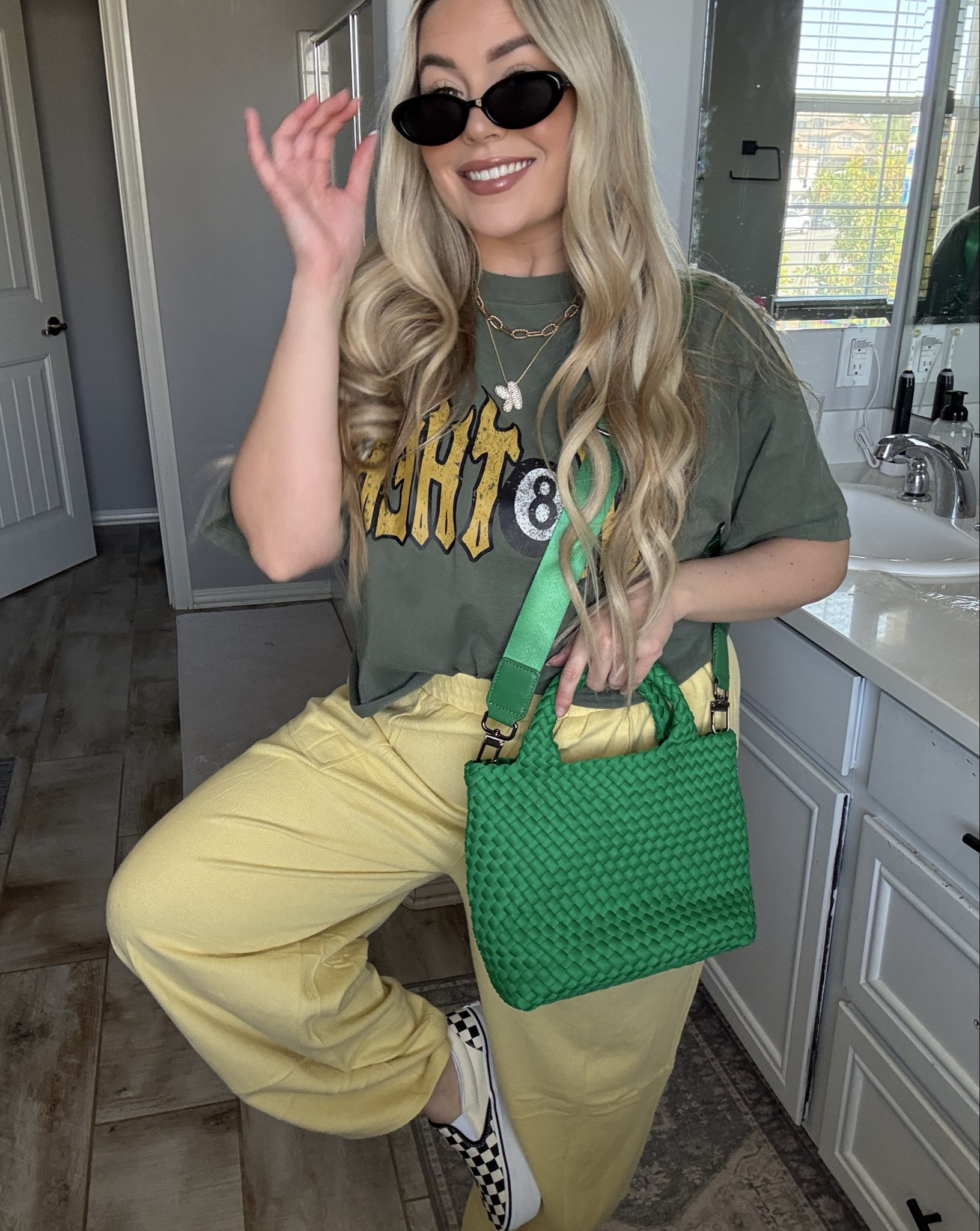 The PERFECT bag for spring 😍✨ @solandselene  #solandselene #springfashion #springpurse

#LTKSeasonal #LTKootd
