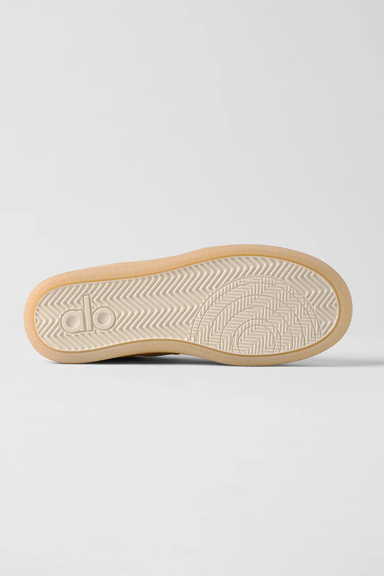 Alo Recovery Mode Sneaker | Alo Yoga (US)