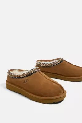 UGG Chestnut Tasman Slippers | Urban Outfitters (EU)