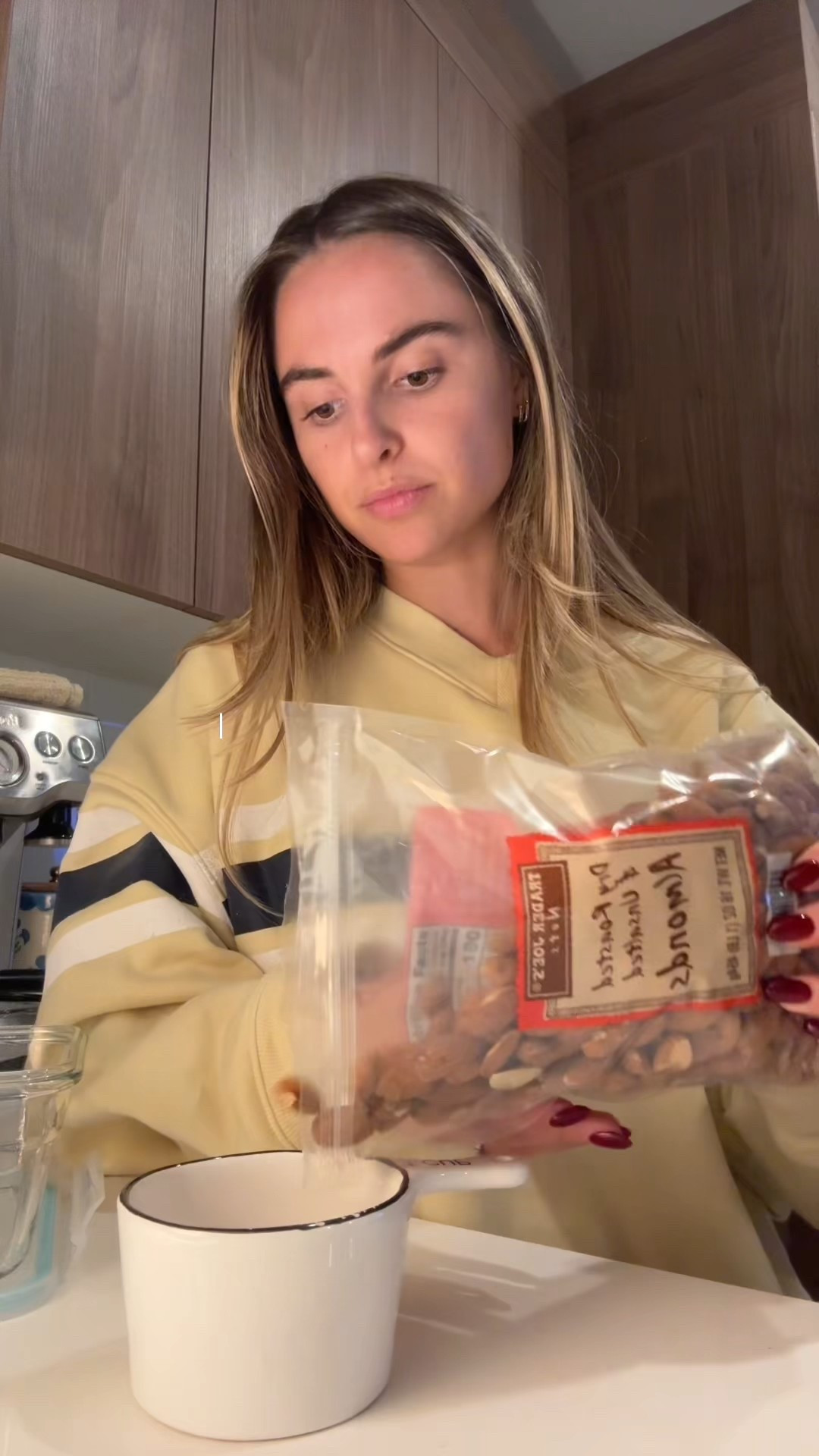make almond milk with me!!!


#LTKFindsUnder50