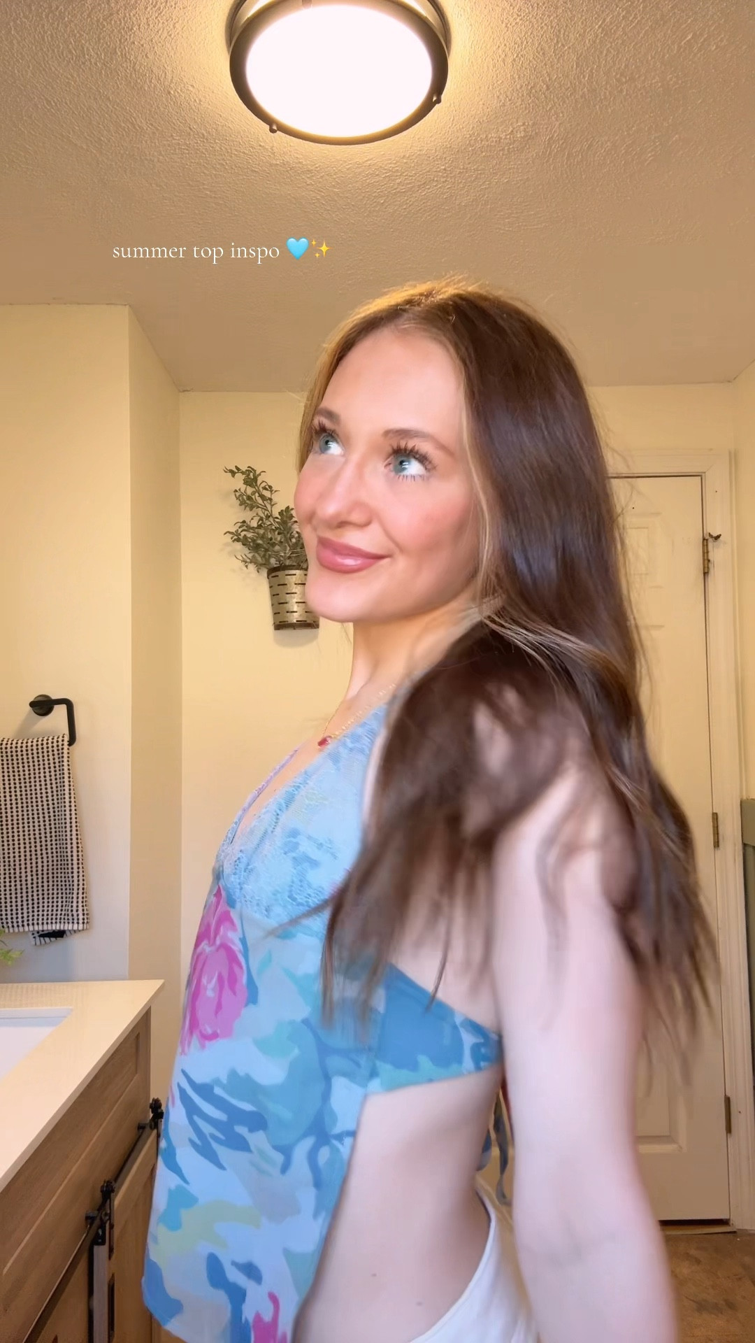 #kendrascott #hollister #edikted

Top edikted, size xs
Skirt hollister, size 00 
Necklace Kendra Scott 

#LTKootd #LTKU #LTKFestival