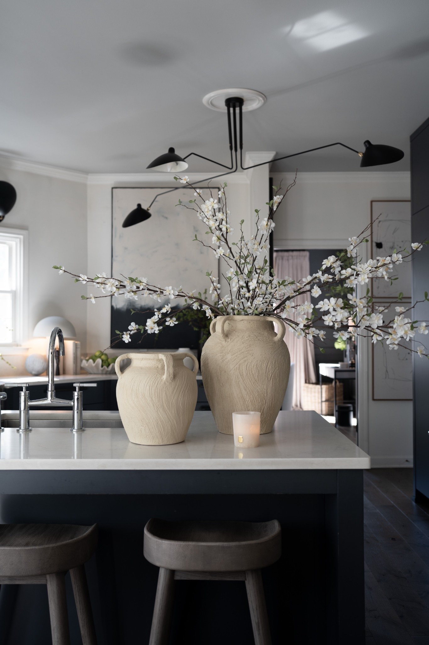 Let’s push pause on the cherry blossoms (which I LOVE) for a moment and clear the stage for these gorgeous Pear Blossoms!



#LTKHome #LTKOver40 #LTKSeasonal