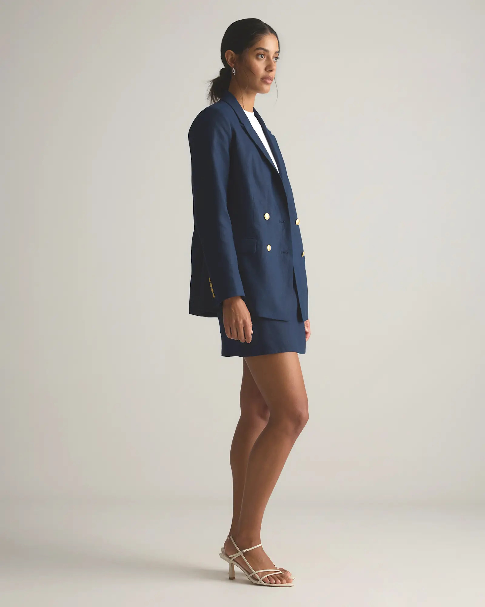 100% European Linen Relaxed Double-Breasted Blazer | Quince