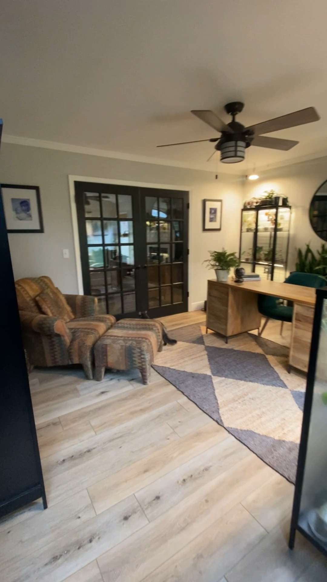 Checkerboard rug on sale right now! 
Checkerboard jute area rug, office, family room, living room, kitchen, bedroom, hall, entryway, foyer

#LTKHome #LTKU #LTKSaleAlert